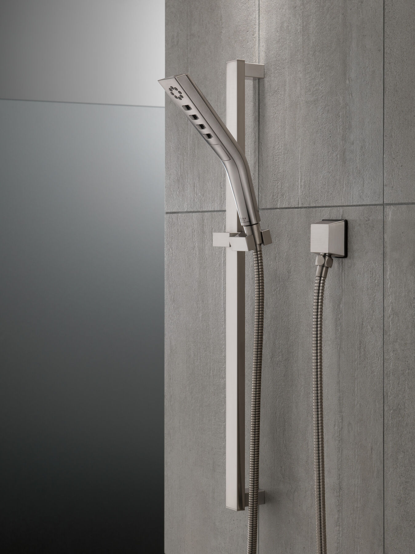 H<sub>2</sub>Okinetic&reg; 3-Setting Slide Bar Hand Shower