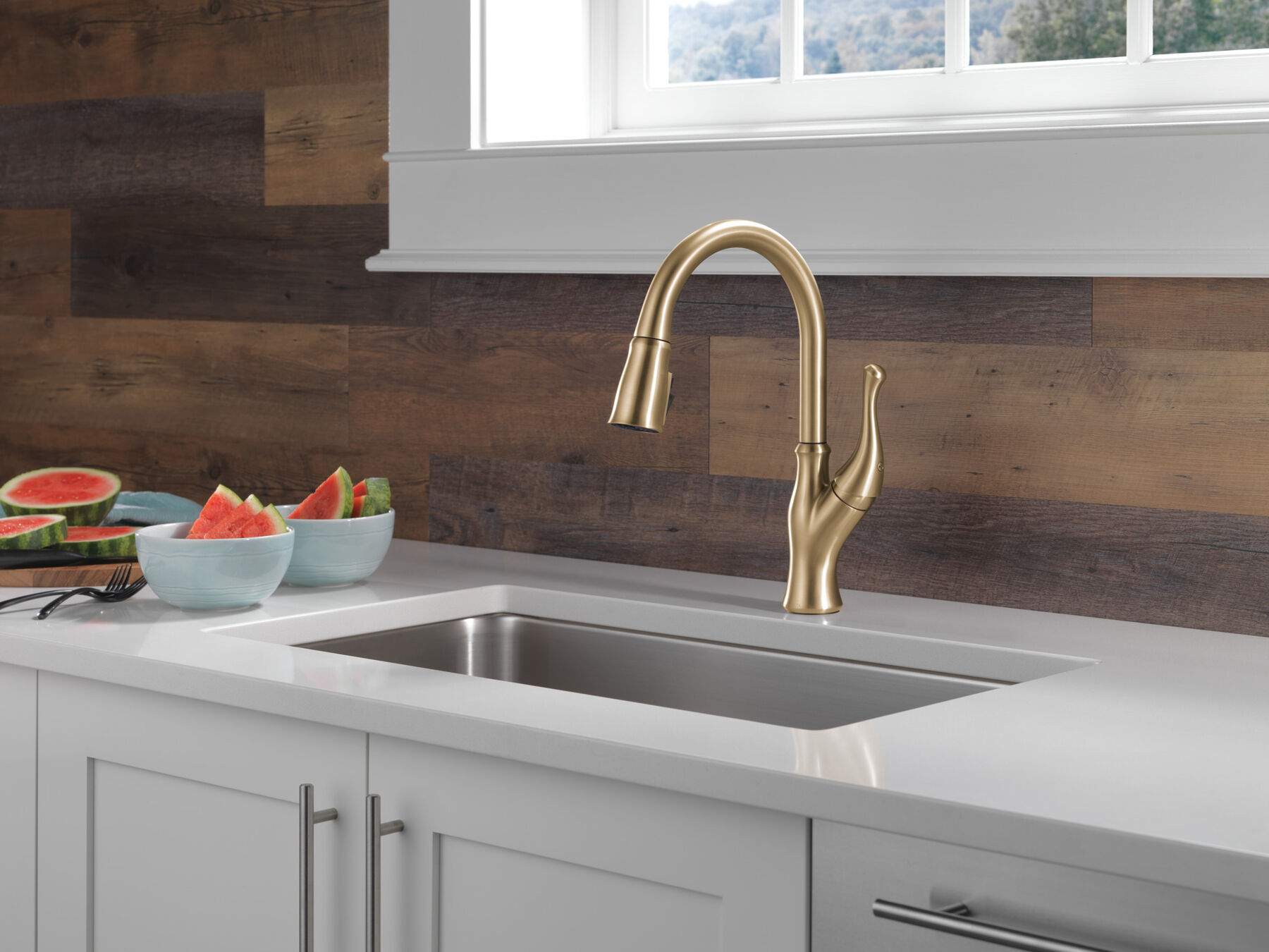Single-Handle Pull-Down Kitchen Faucet