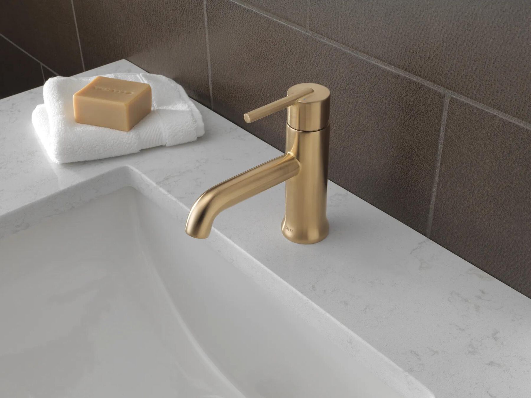 Single Handle Bathroom Faucet (Recertified)