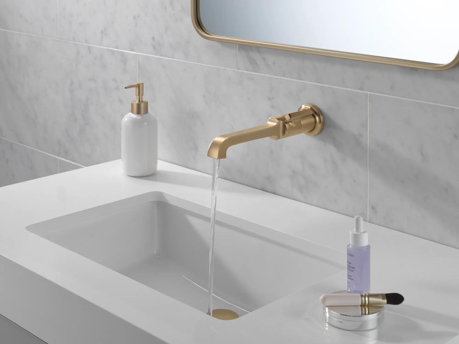 Single Handle Wall Mount Bathroom Faucet (Recertified)