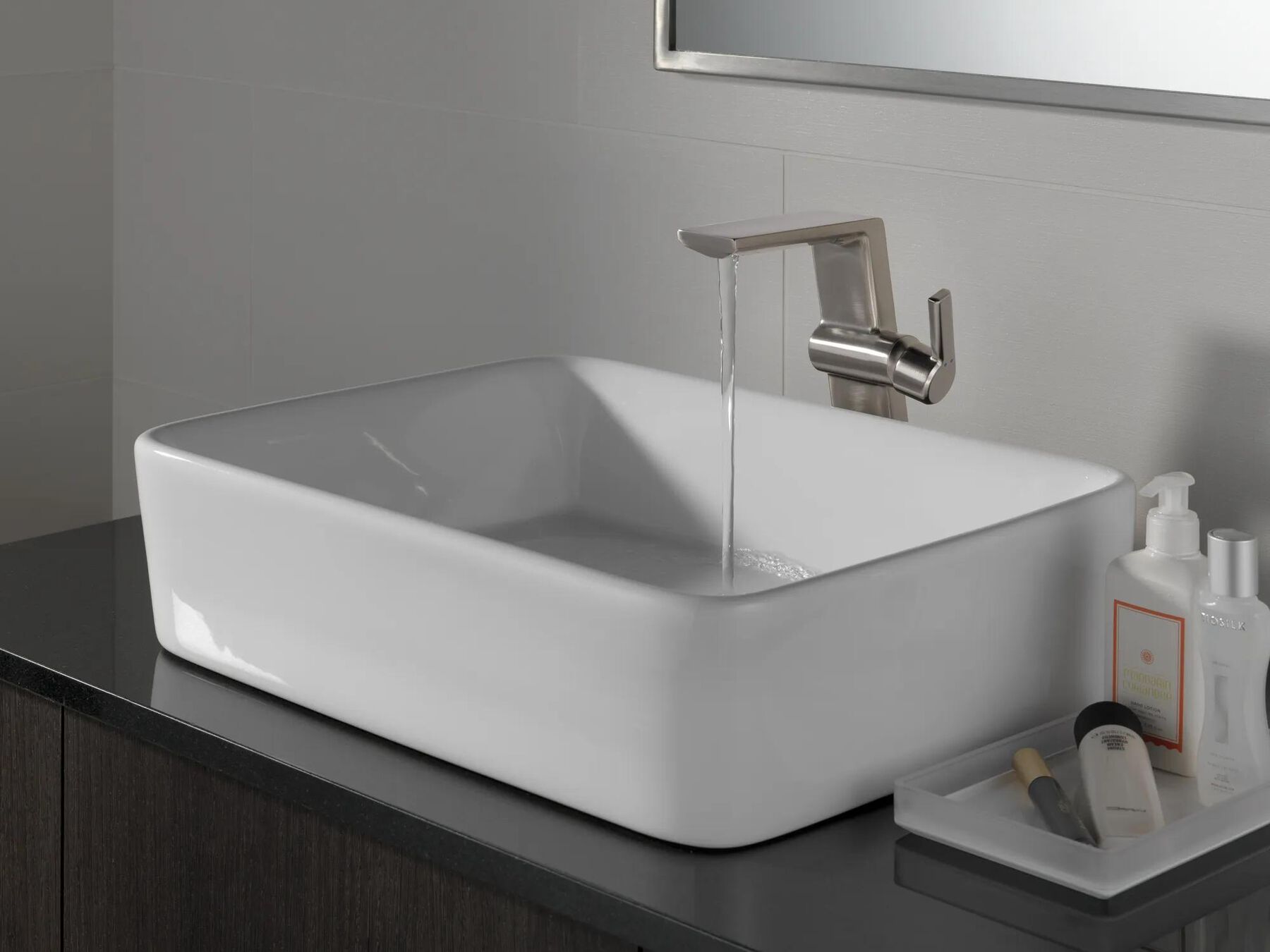 Single Handle Vessel Bathroom Faucet