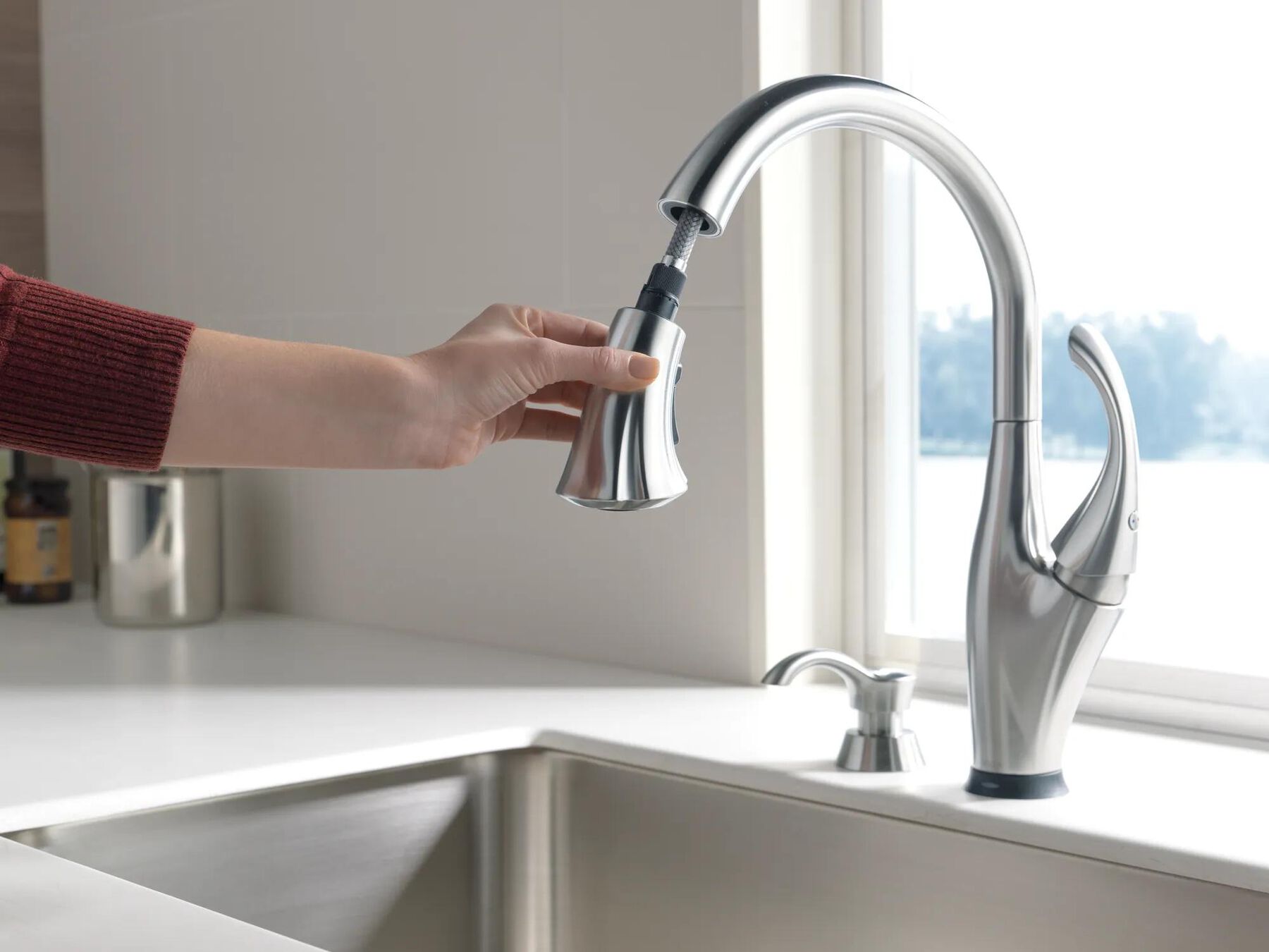 Single Handle Pull-Down Kitchen Faucet with Touch<sub>2</sub>O&reg; Technology and Soap Dispenser