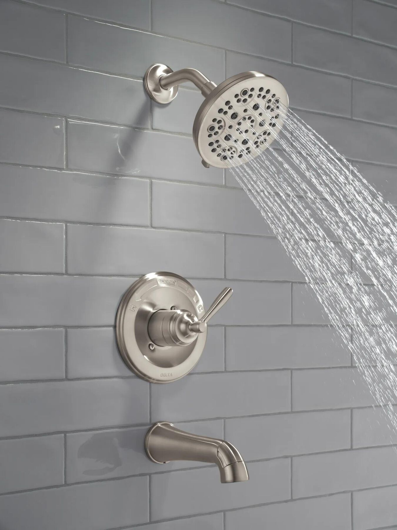 Monitor&reg; 14 Series Tub and Shower