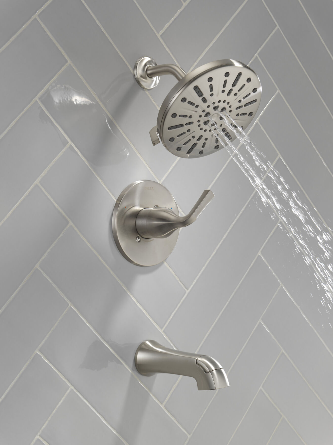 Monitor&reg; 14 Series Tub and Shower