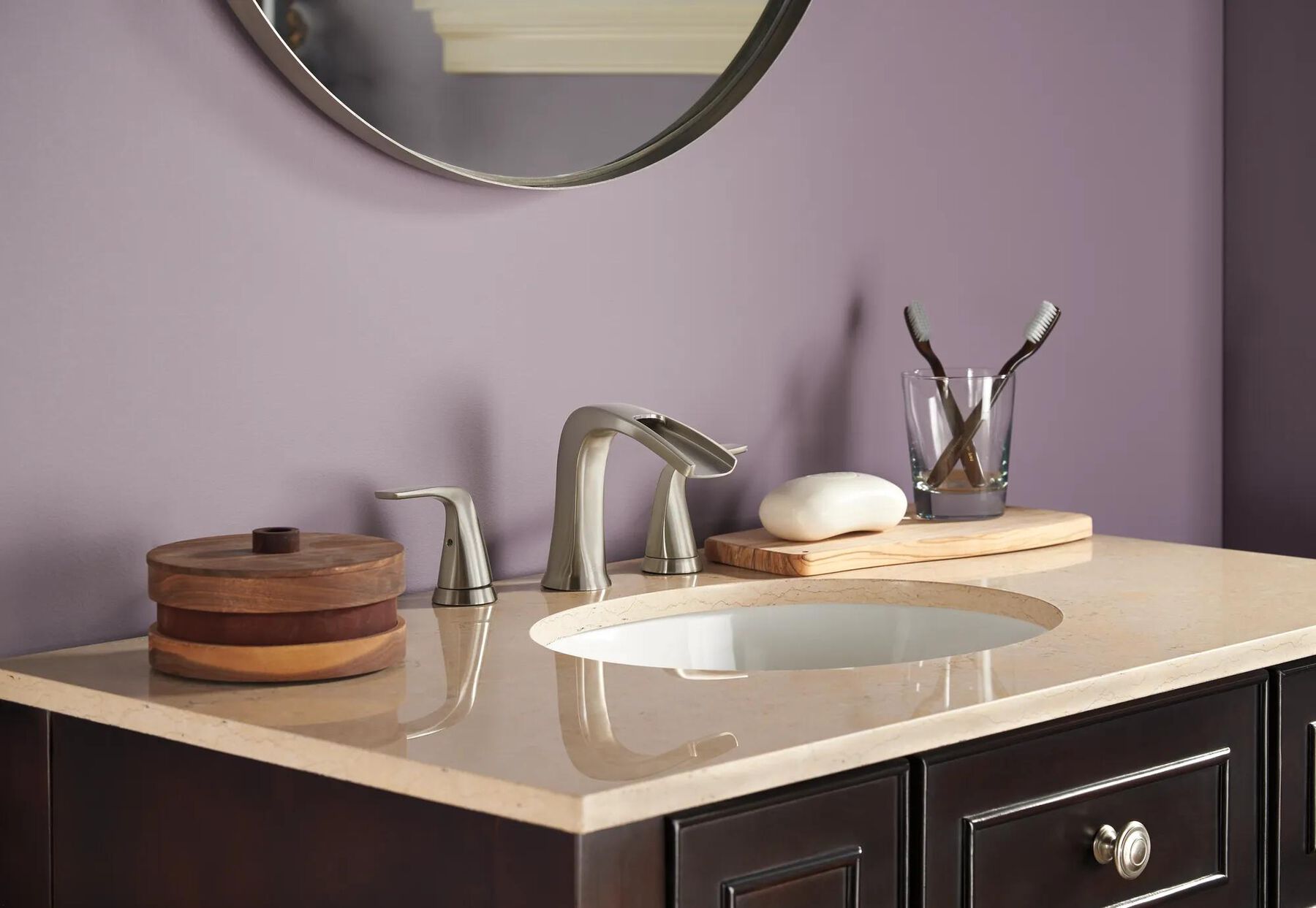 Two Handle Widespread Bathroom Faucet (Recertified)