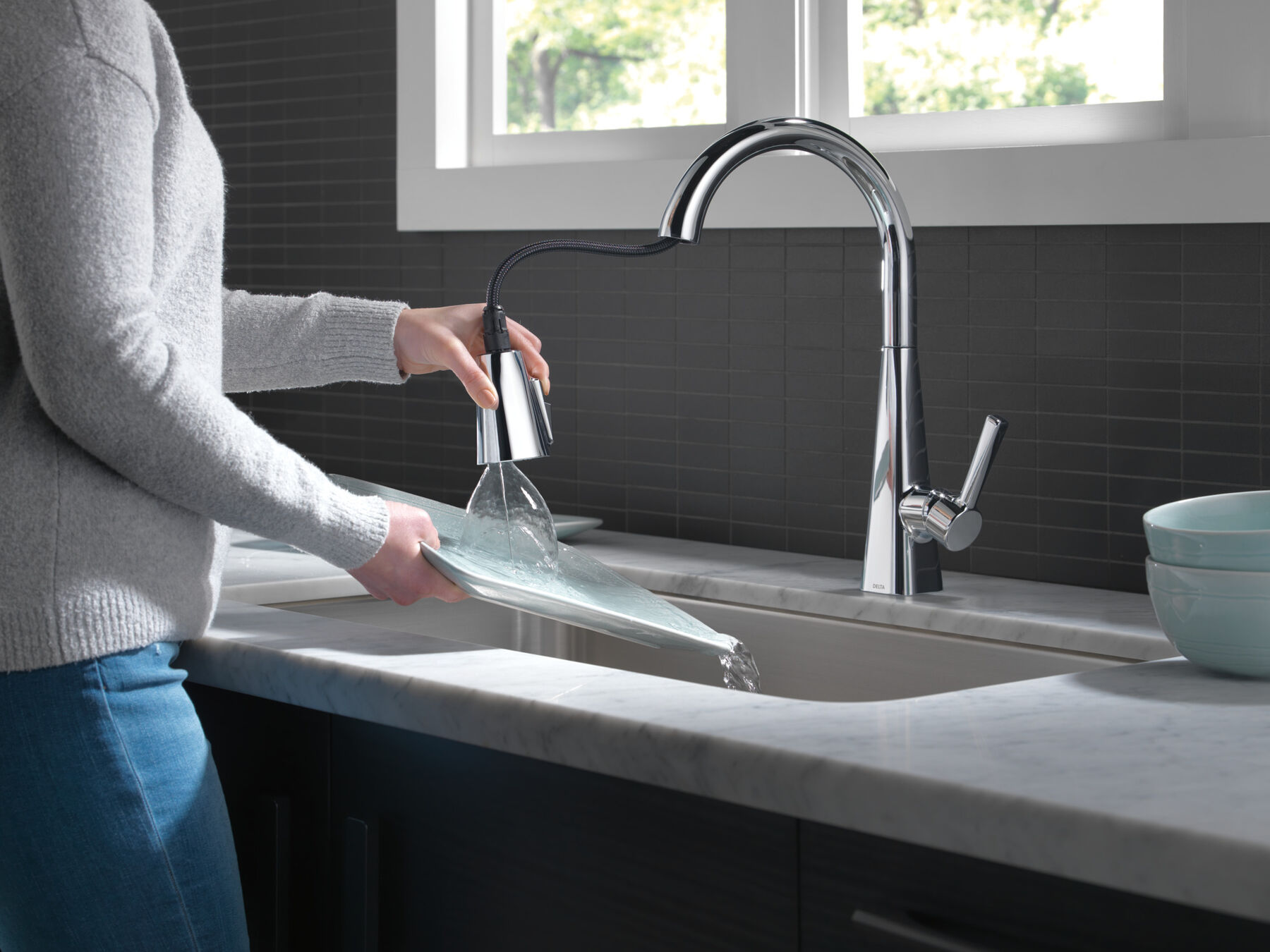 Pull-Down Kitchen Faucet (Recertified)