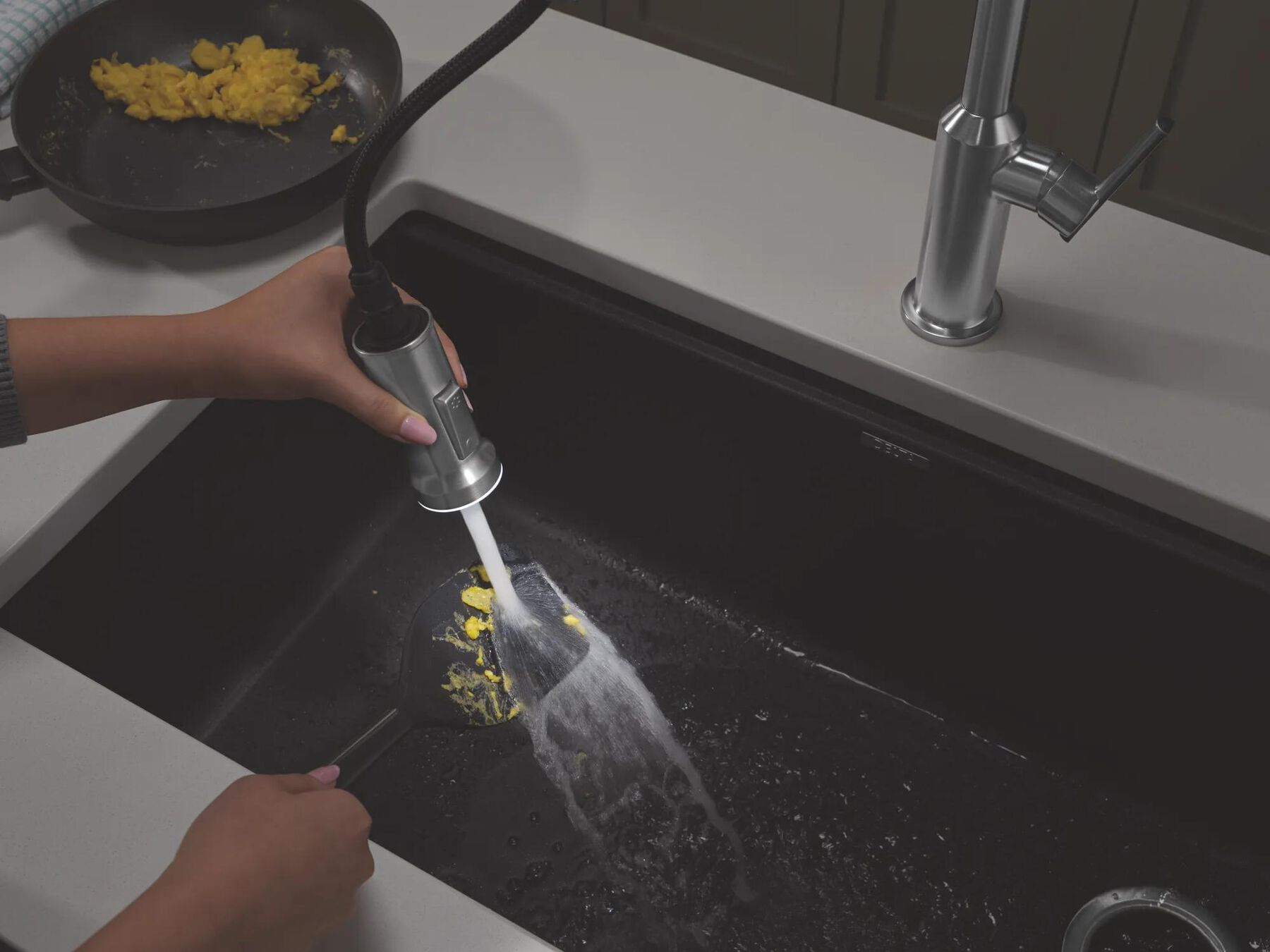 Single Handle Pull-Down Kitchen Faucet With Spring Spout