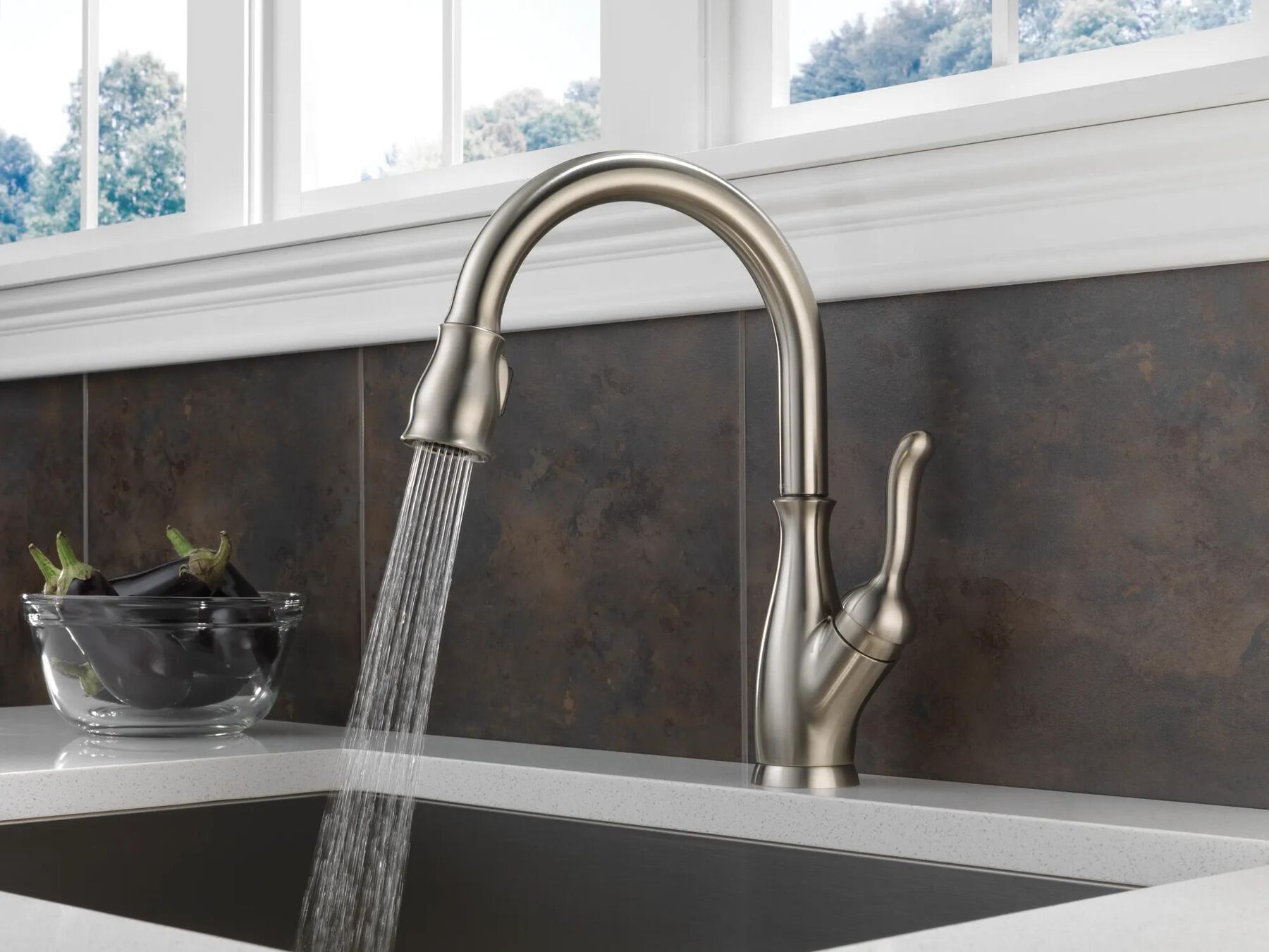 Kitchen Single Handle Pull Down Faucet