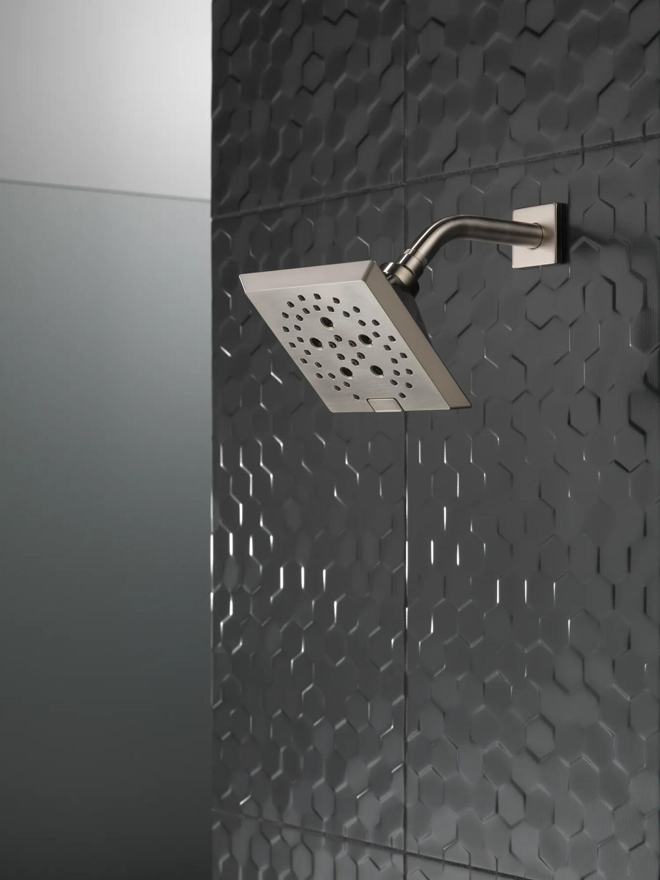H<sub>2</sub>Okinetic&reg; 5-Setting Angular Modern Raincan Shower Head