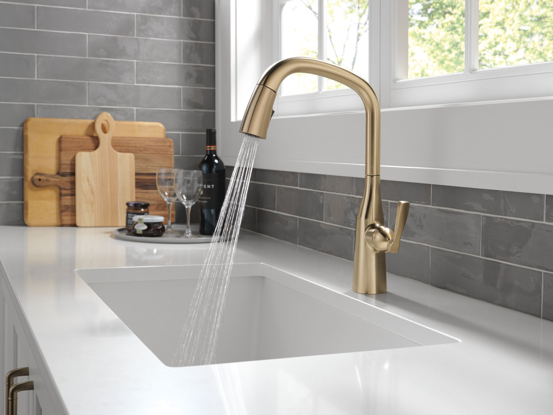 Pull-Down Kitchen (Recertified)