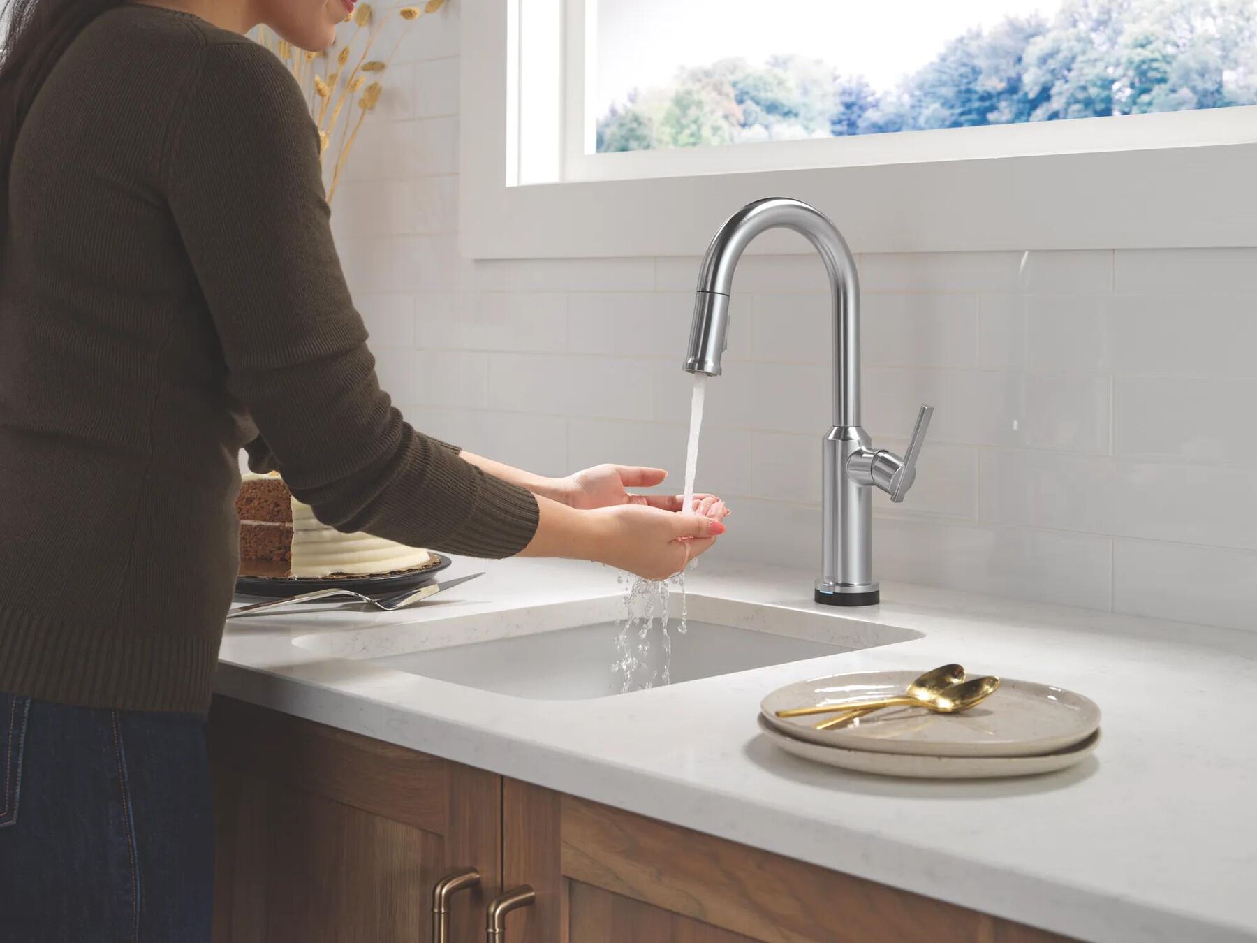 Touch2O&reg; Bar / Prep Faucet with Touchless Technology