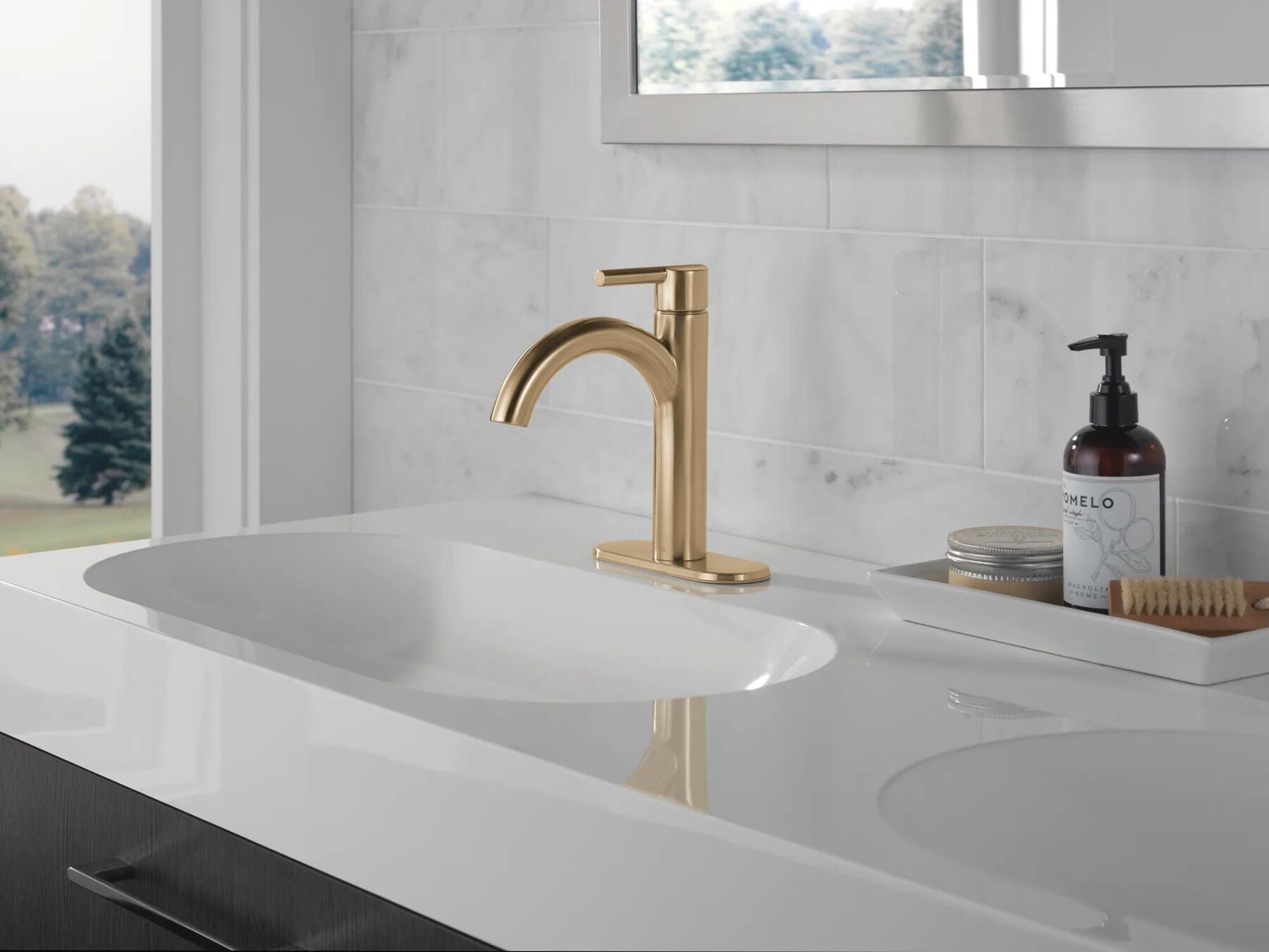 Single Handle Bathroom Faucet
