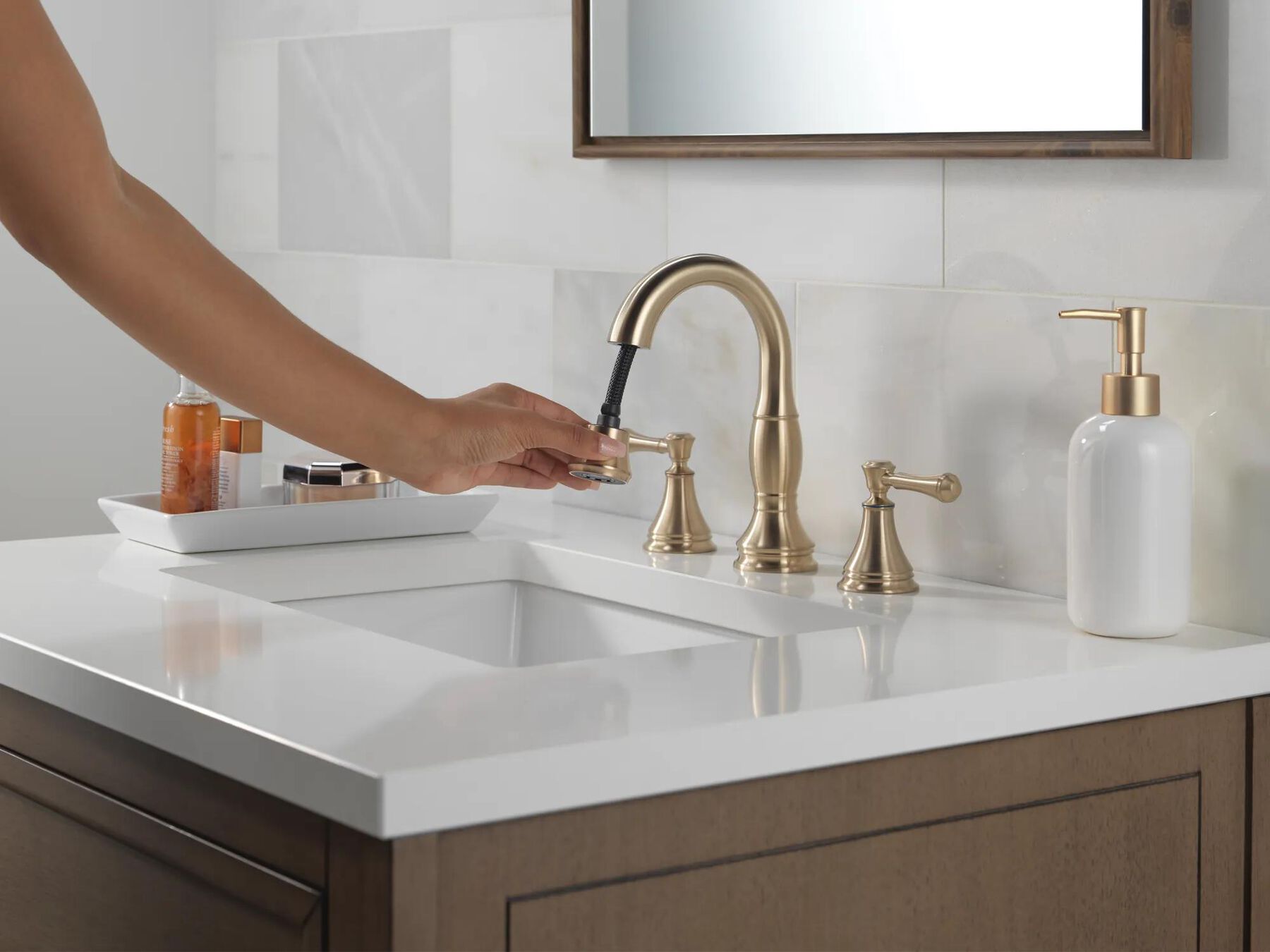 Two Handle Widespread Pull Down Bathroom Faucet