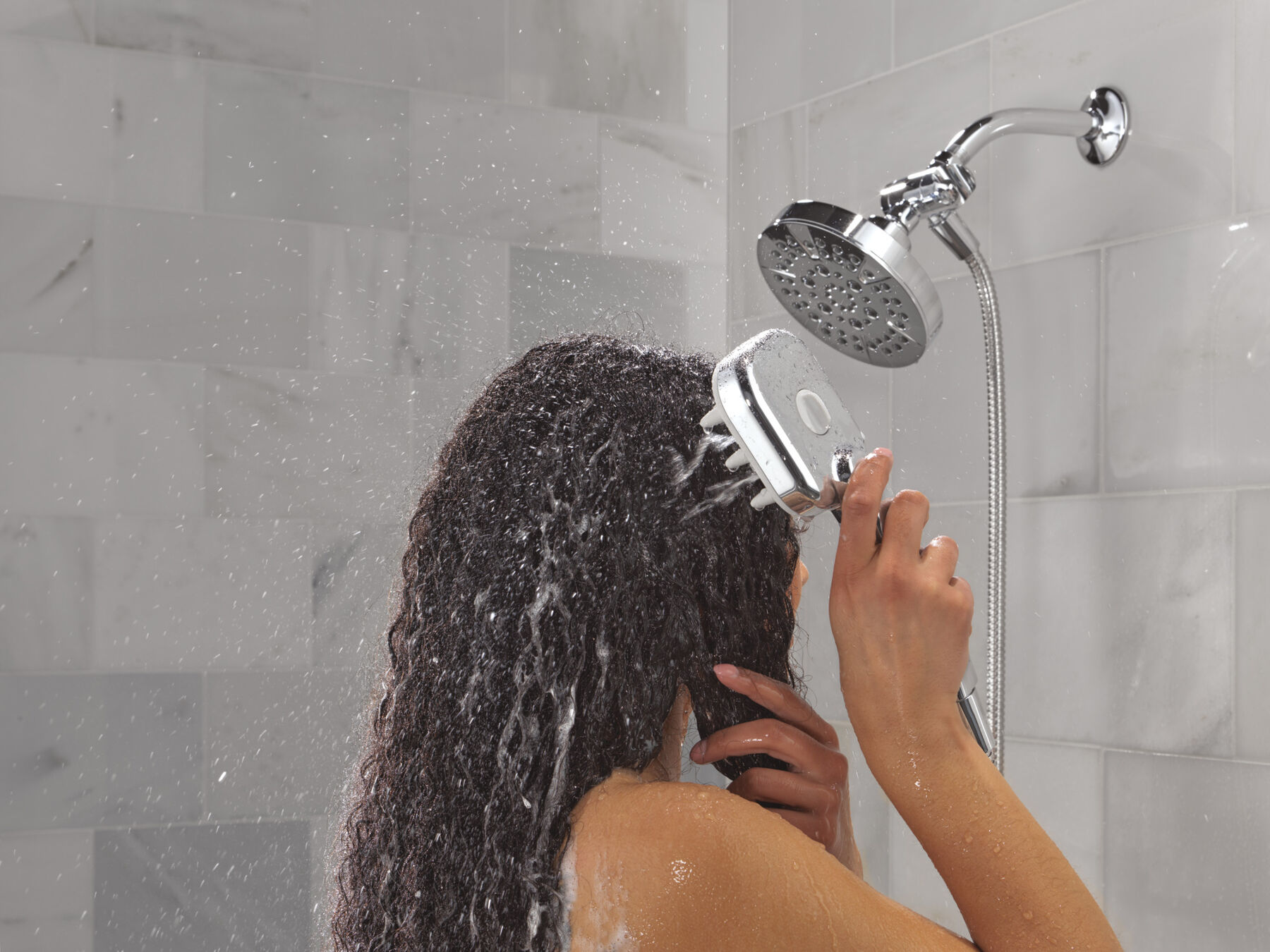 Detangling Shower Tool