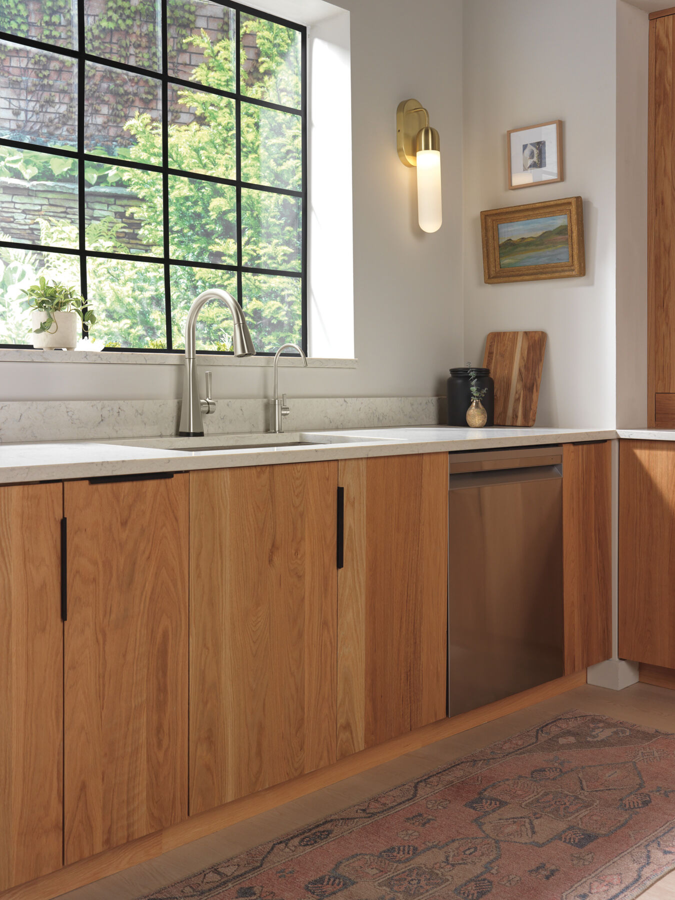 Contemporary Beverage Faucet
