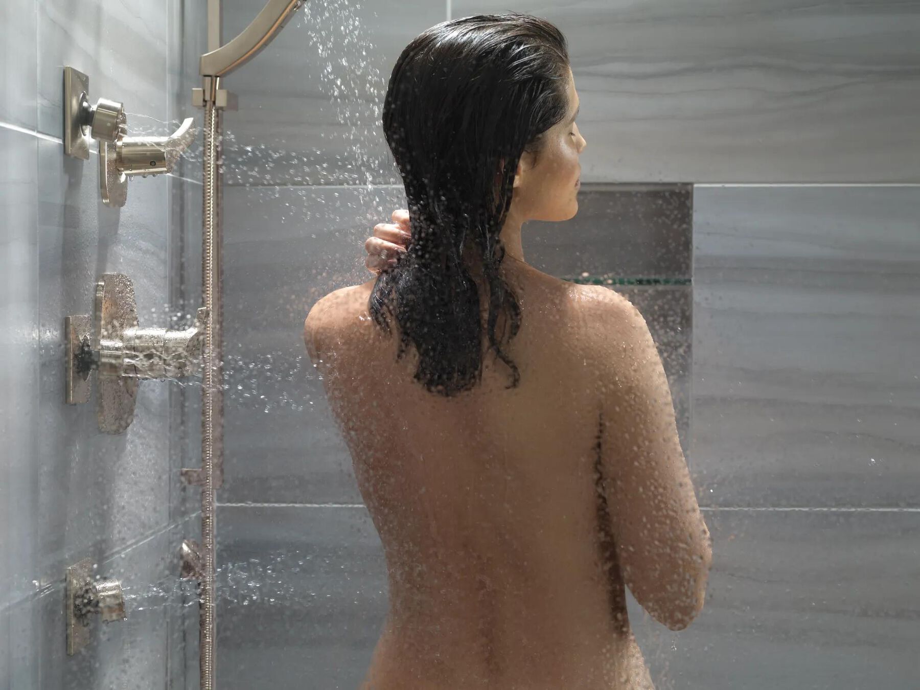 H<sub>2</sub>Okinetic&reg; 4-Setting Slide Bar Hand Shower