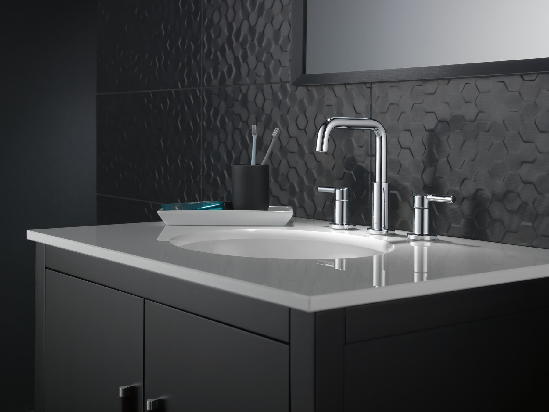 Two Handle Widespread Bathroom Faucet