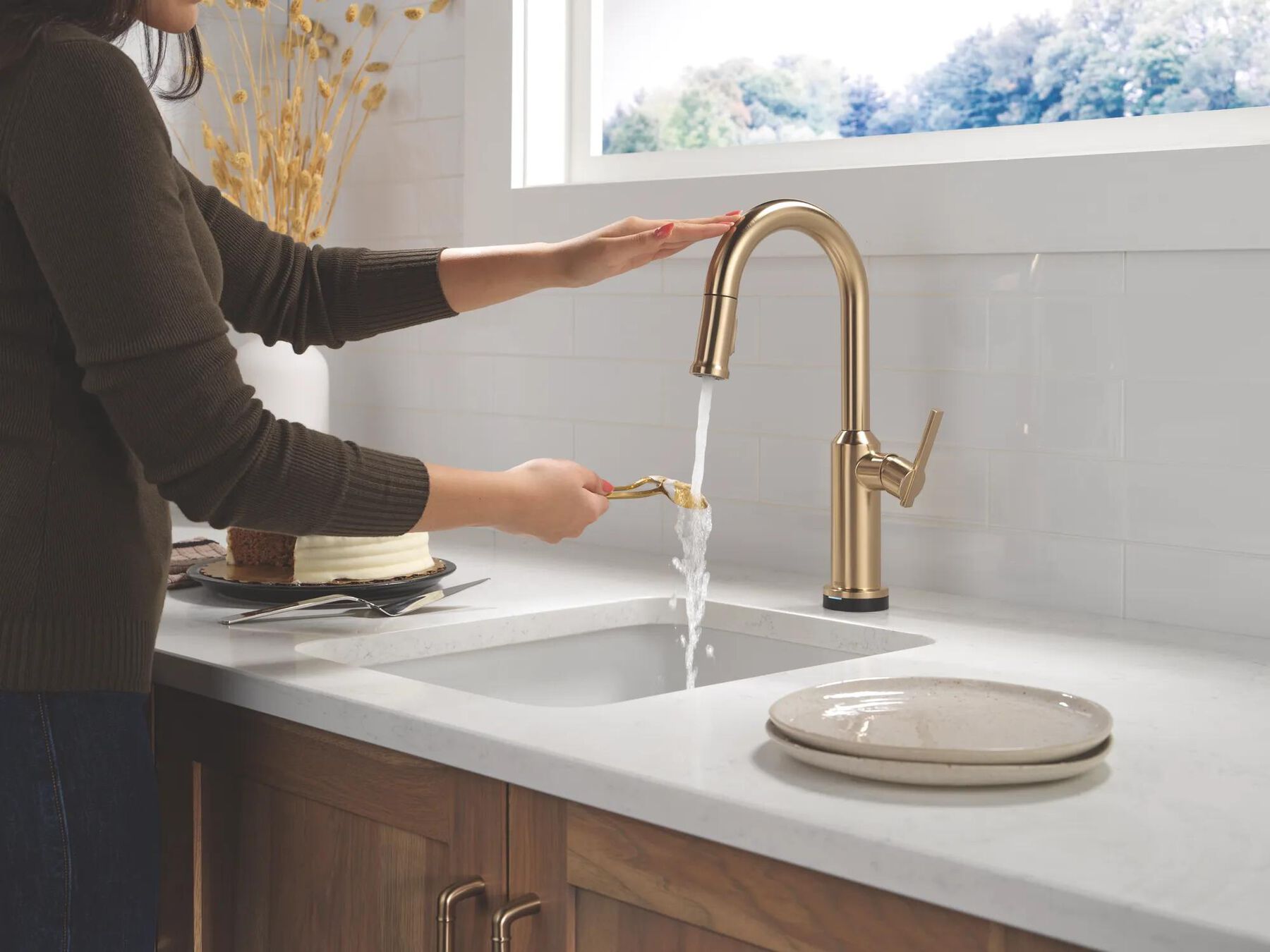 Touch2O&reg; Bar / Prep Faucet with Touchless Technology