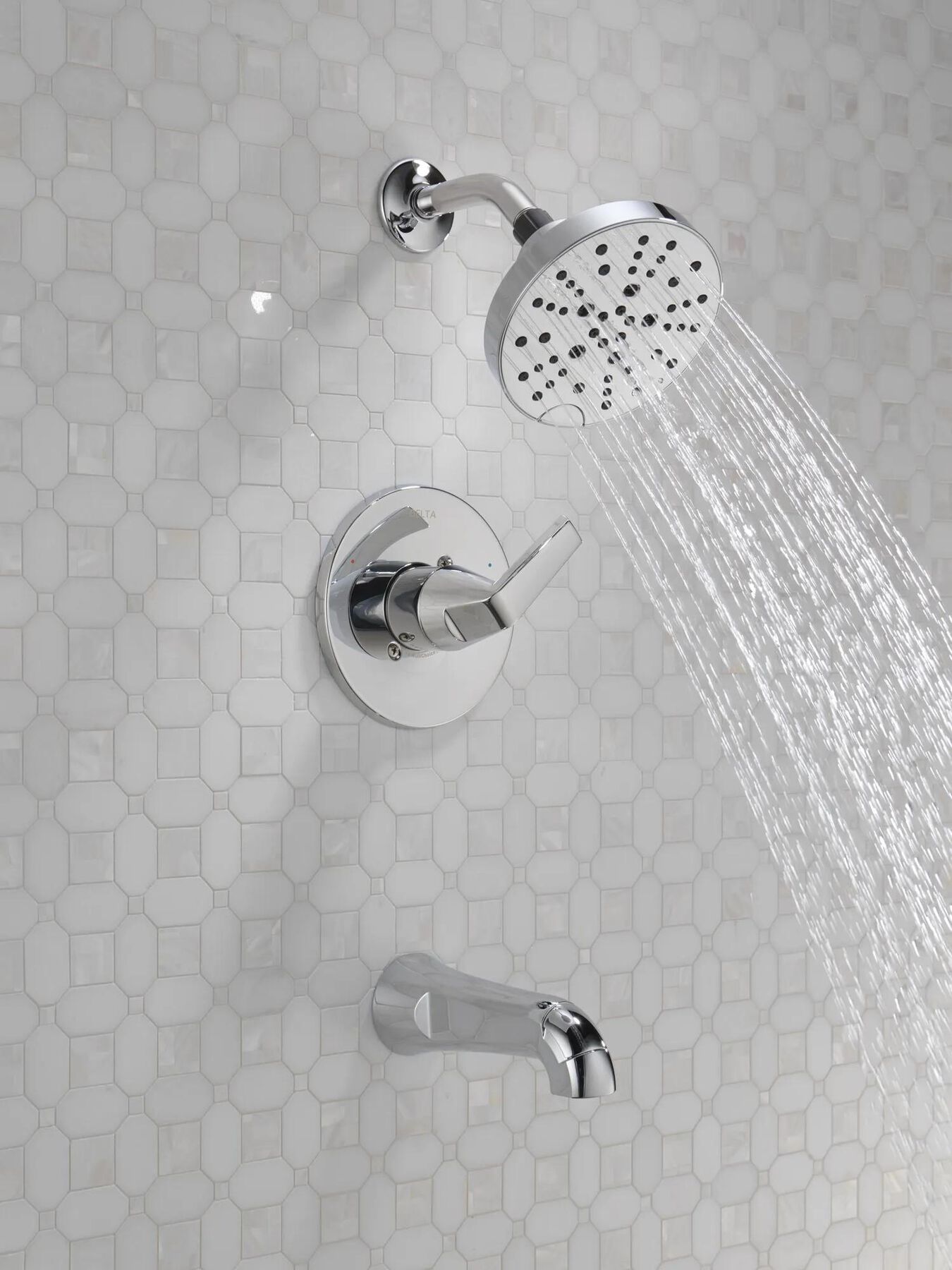 Monitor&reg; 14 Series Tub and Shower
