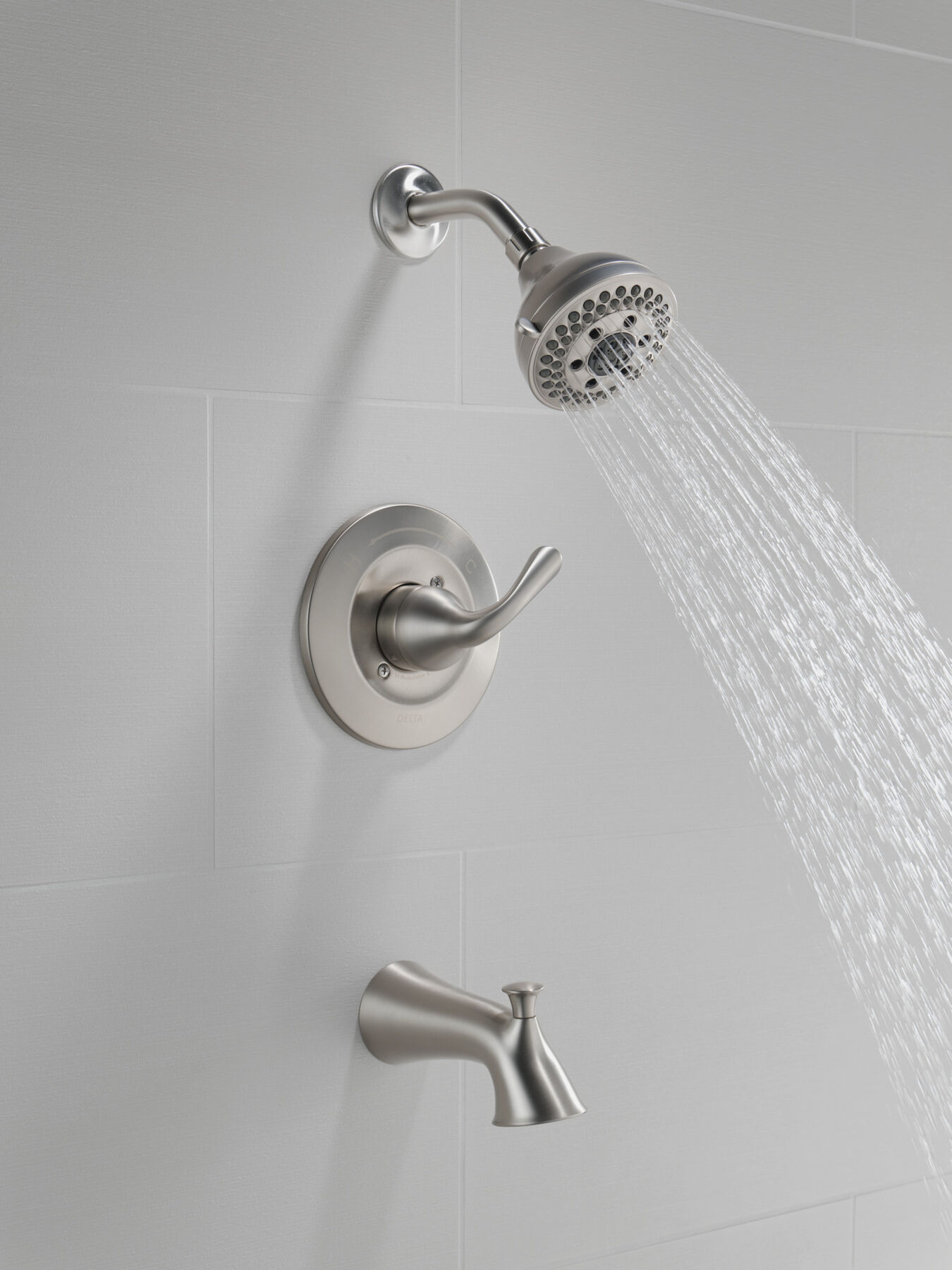 Monitor&reg; 14 Series Tub and Shower