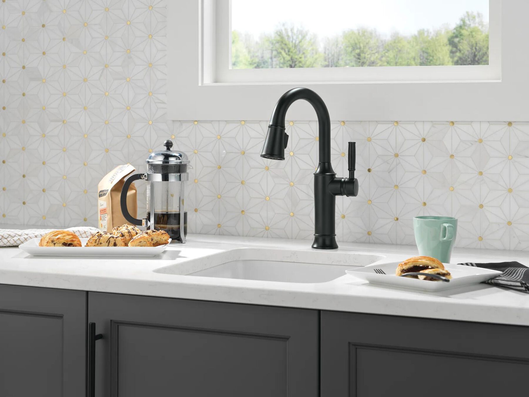 Single Handle Pull-Down Bar / Prep Faucet