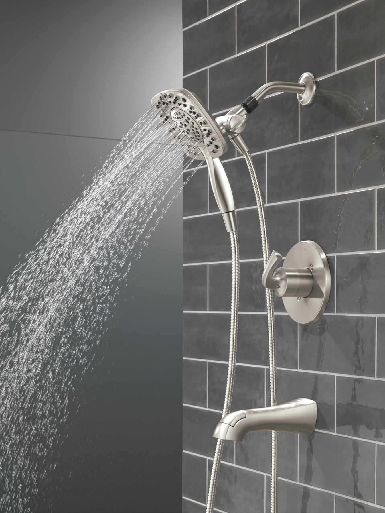 Monitor&reg; 14 Series Tub and Shower