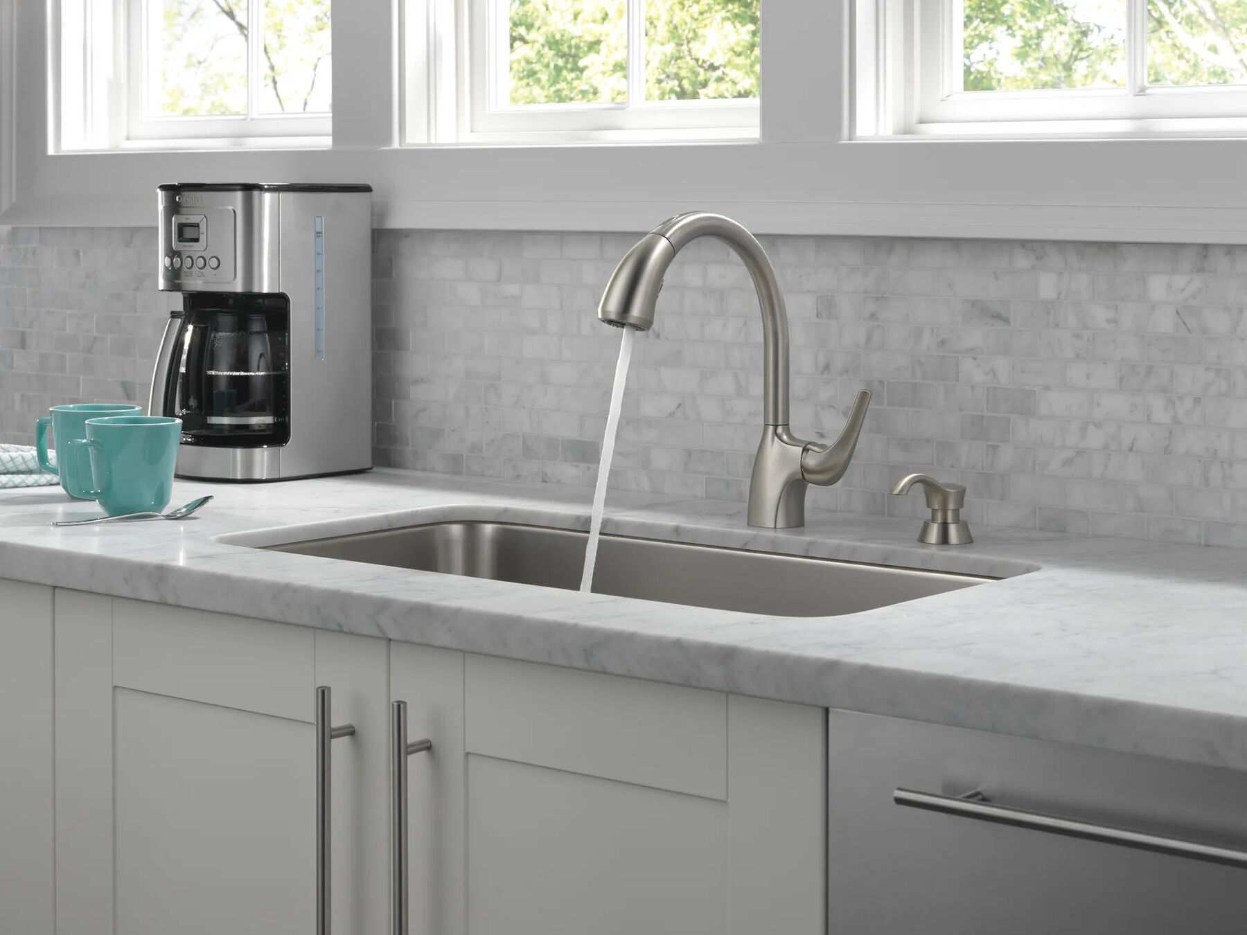 Mid-Rise Pull-Out Kitchen Faucet with Soap Dispenser and ShieldSpray Technology (Recertified)