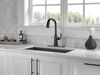 Single Handle Pull-Down Kitchen Faucet with Touch<sub>2</sub>O&reg; Technology