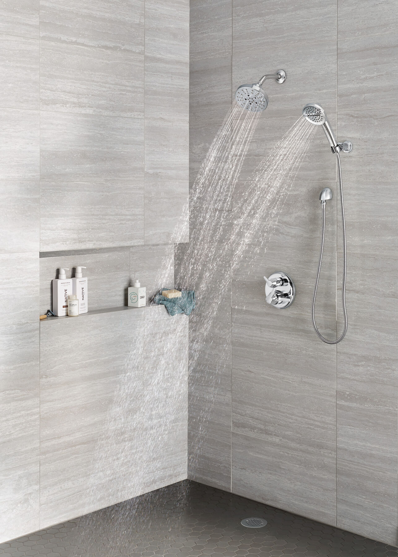 H<sub>2</sub>Okinetic&reg; 5-Setting Contemporary Raincan Shower Head