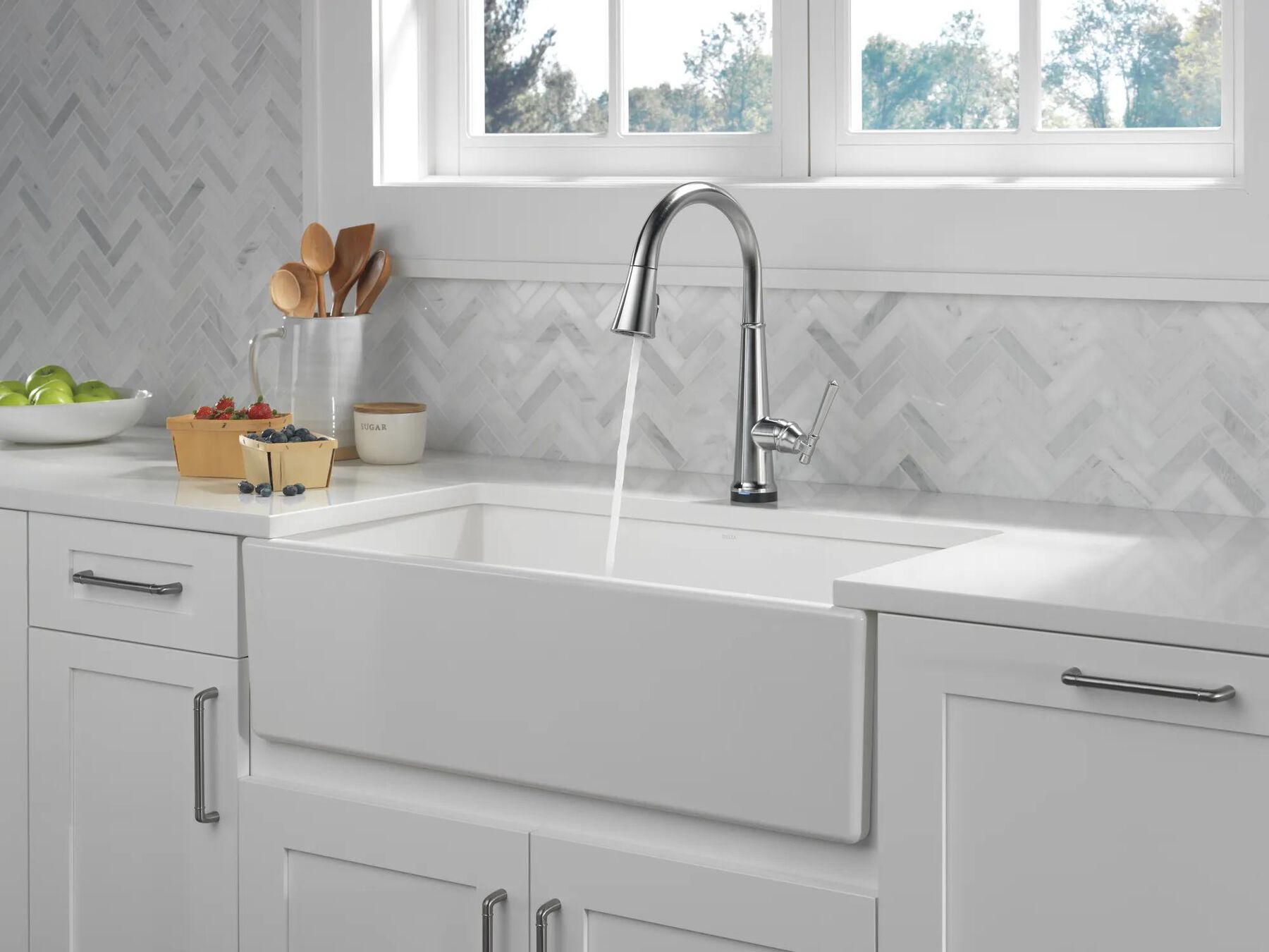 Touch<sub>2</sub>O&reg;  Pull-Down Kitchen w/ShieldSpray (Recertified)
