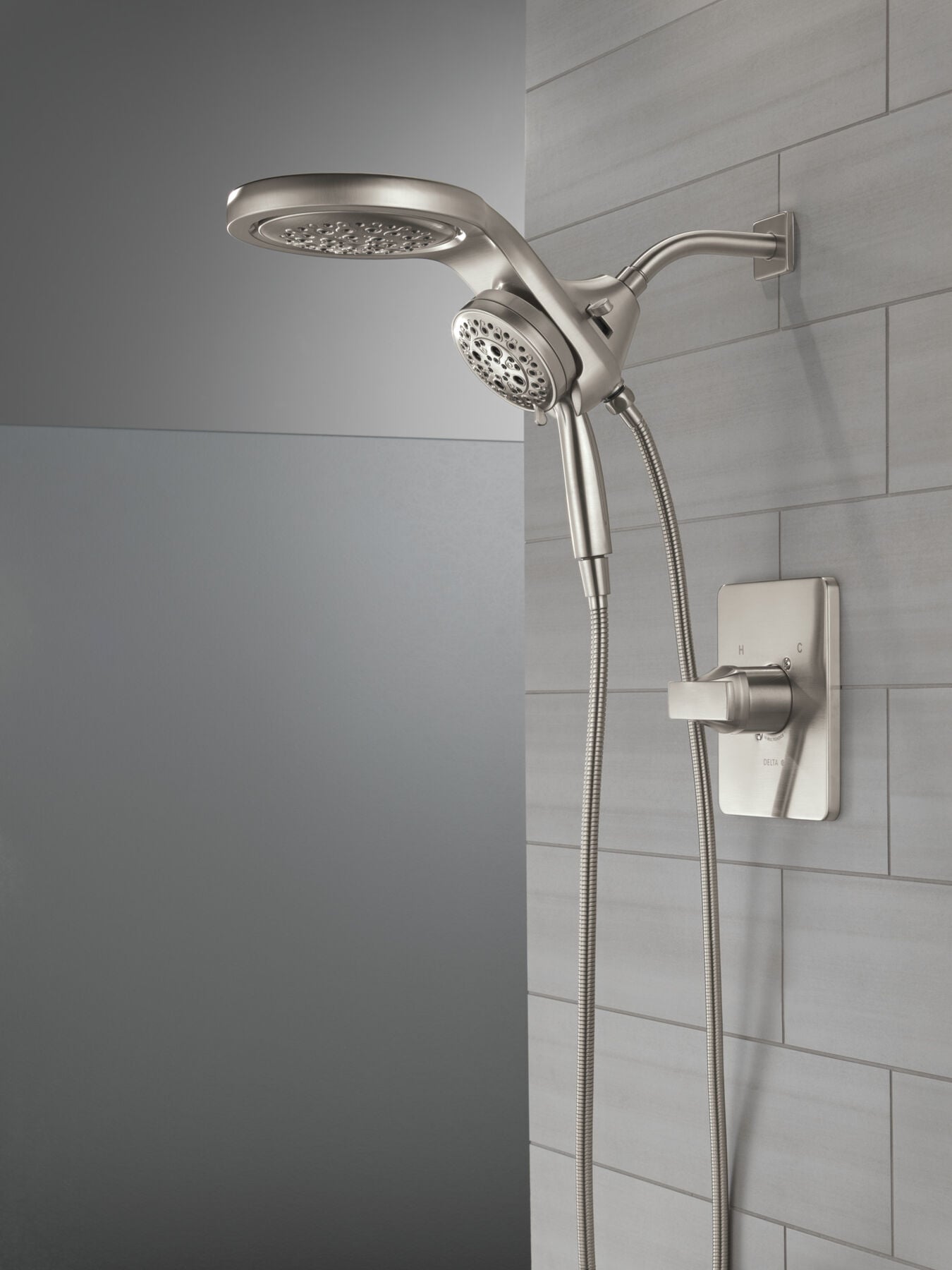 HydroRain&reg; H<sub>2</sub>Okinetic&reg; 5-Setting Two-in-One Shower Head