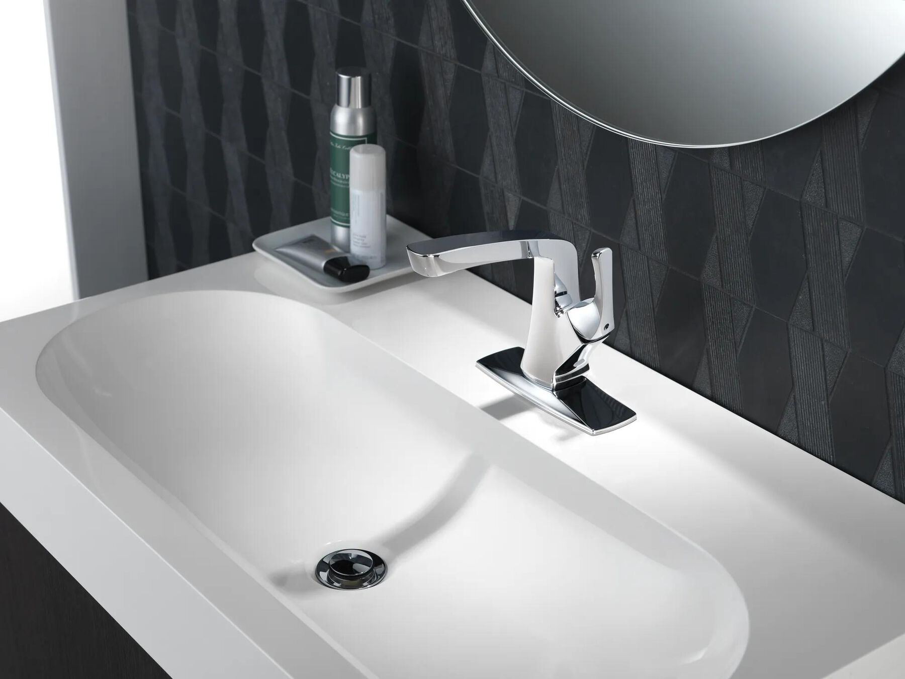 Single Handle Centerset Bathroom Faucet