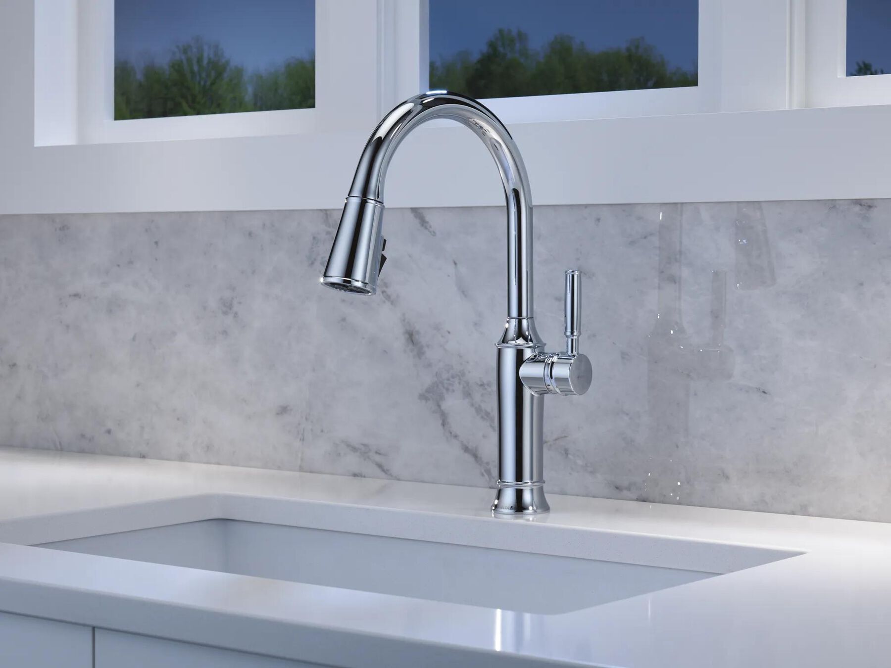 Single Handle Pull-Down Kitchen Faucet