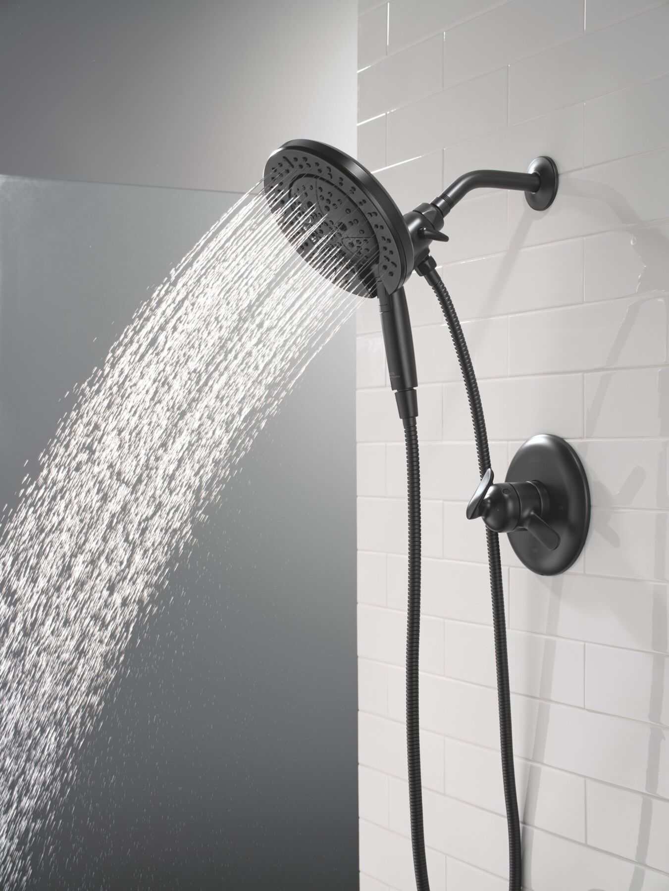17 Series Shower Trim with In2ition Shower Head