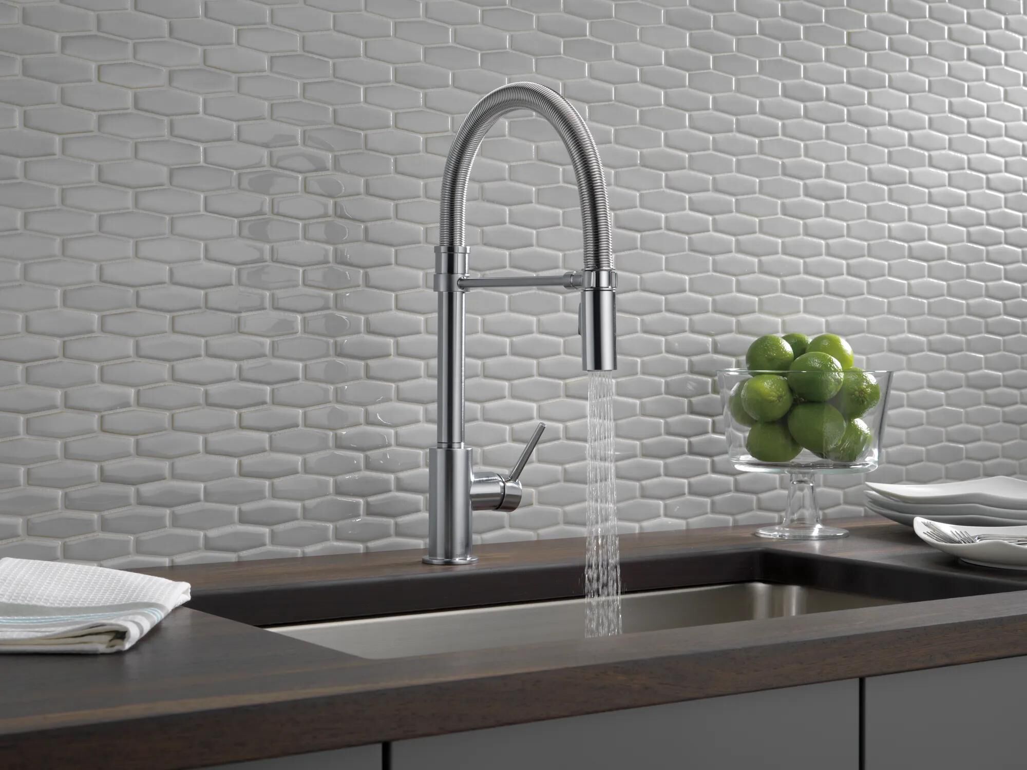 Single-Handle Pull-Down Spring Kitchen Faucet in Arctic Stainless