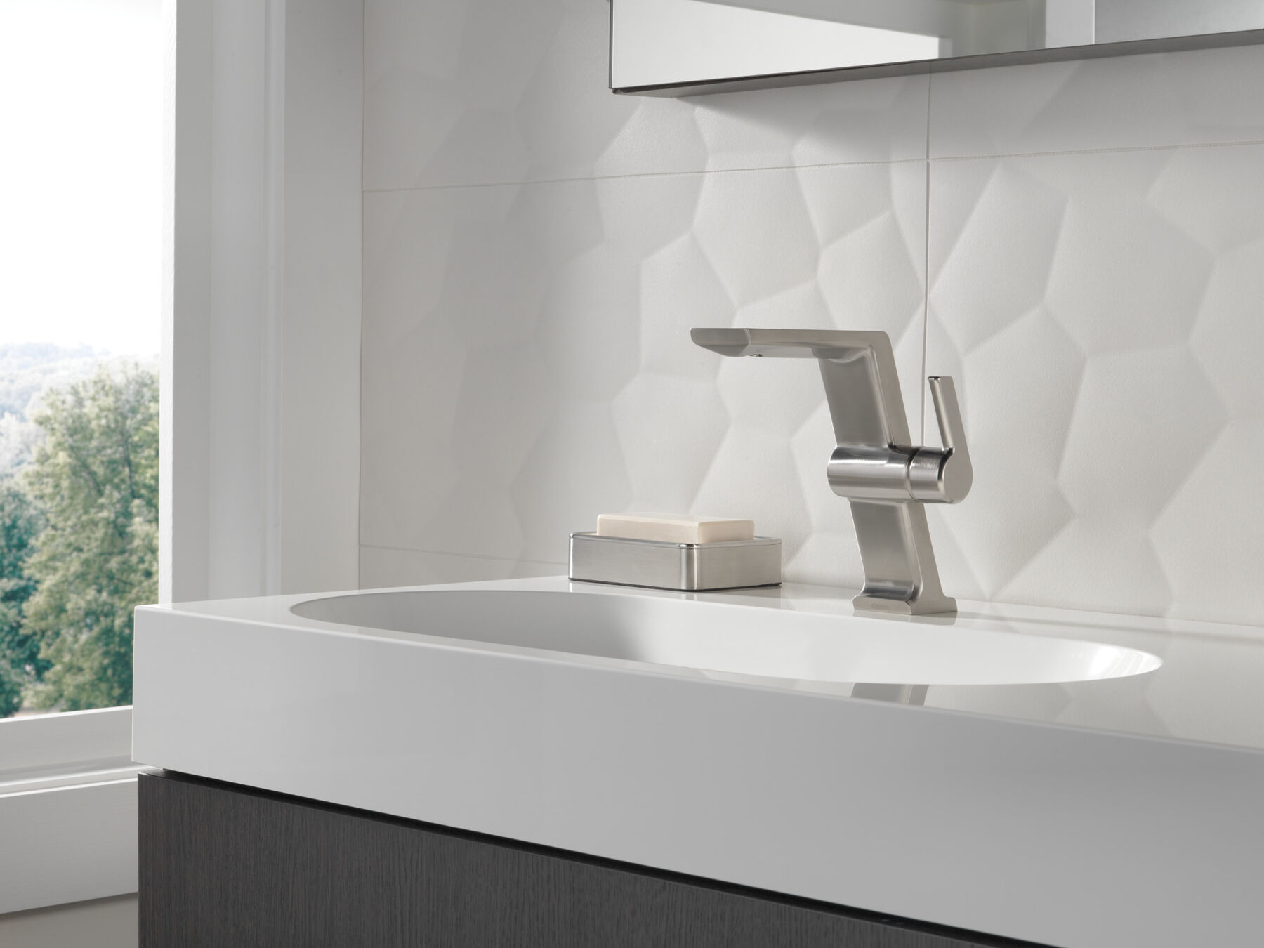 Single Handle Mid-Height Vessel Bathroom Faucet