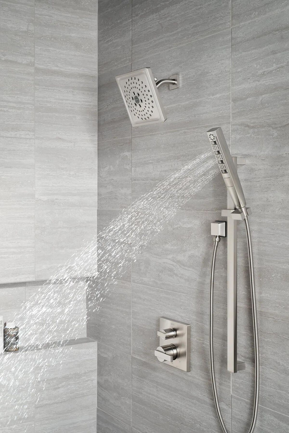H<sub>2</sub>Okinetic&reg; Hand Shower 1.75 GPM w/Slide Bar 4S
