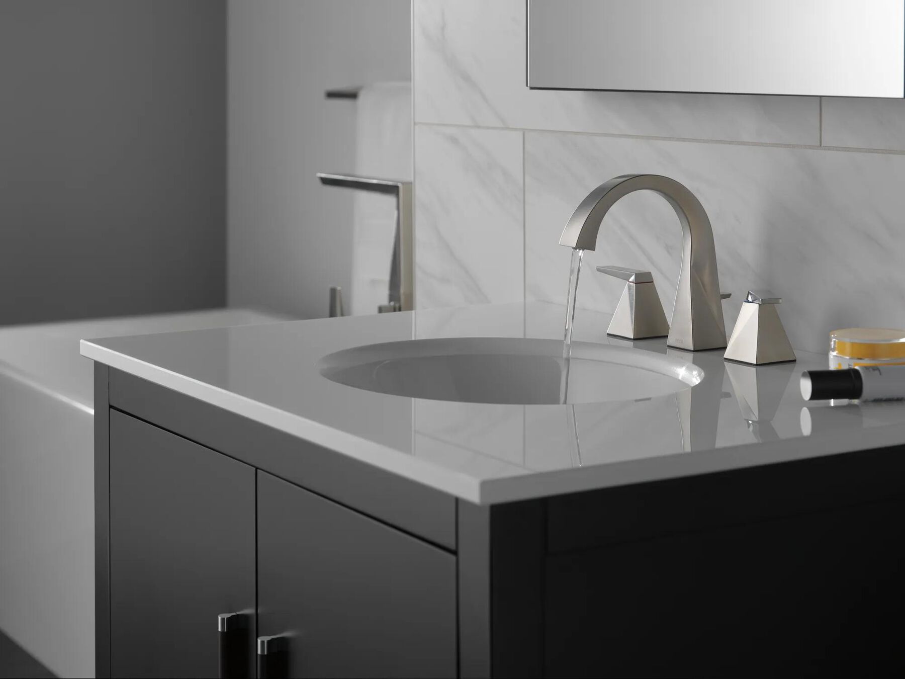 2H WideSpread Lav (Recertified)