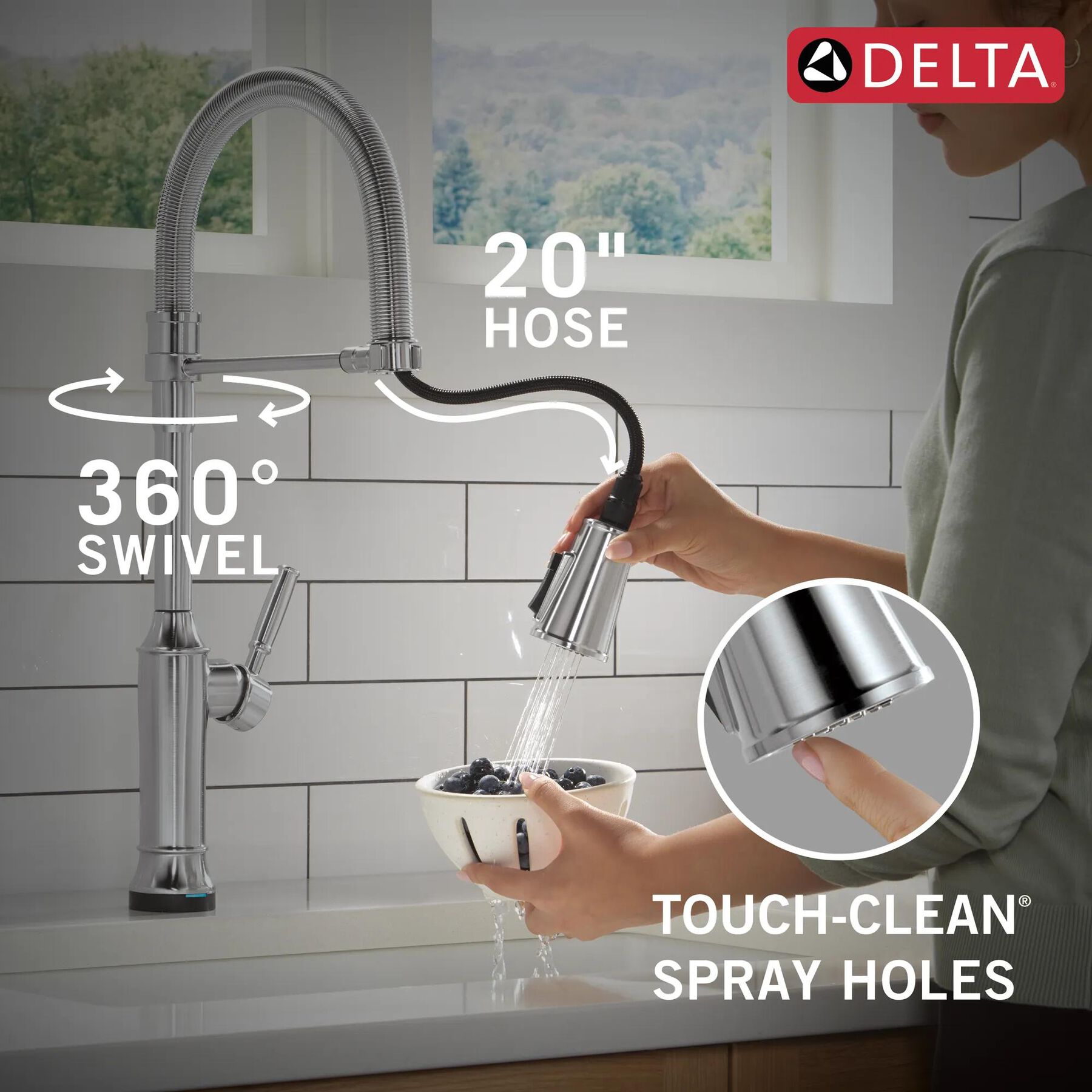 Touch2O&reg; Technology Kitchen Faucet with Touchless Technology
