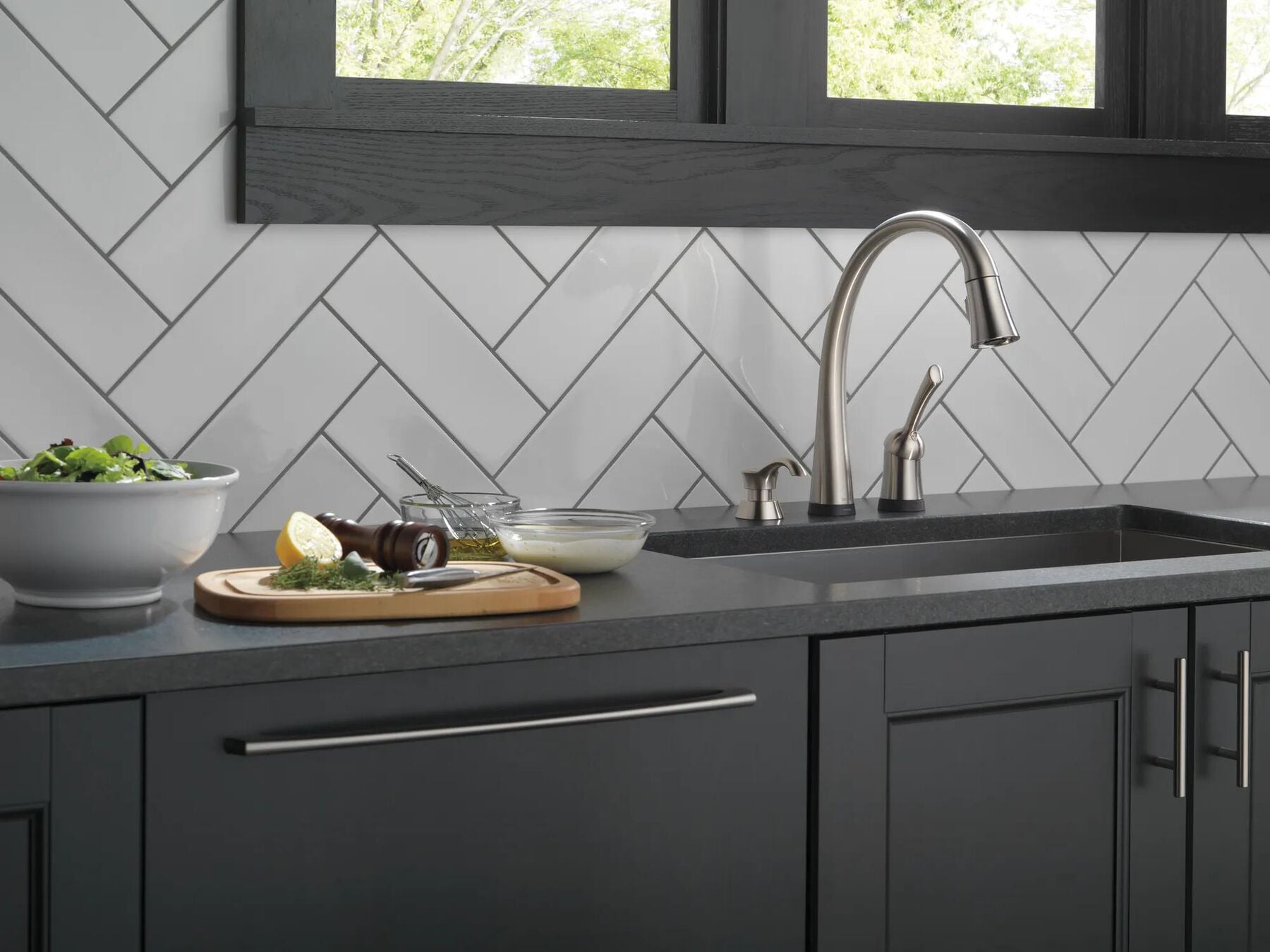 Single Handle Pull-Down Kitchen Faucet with Touch2O&reg; Technology and Soap Dispenser