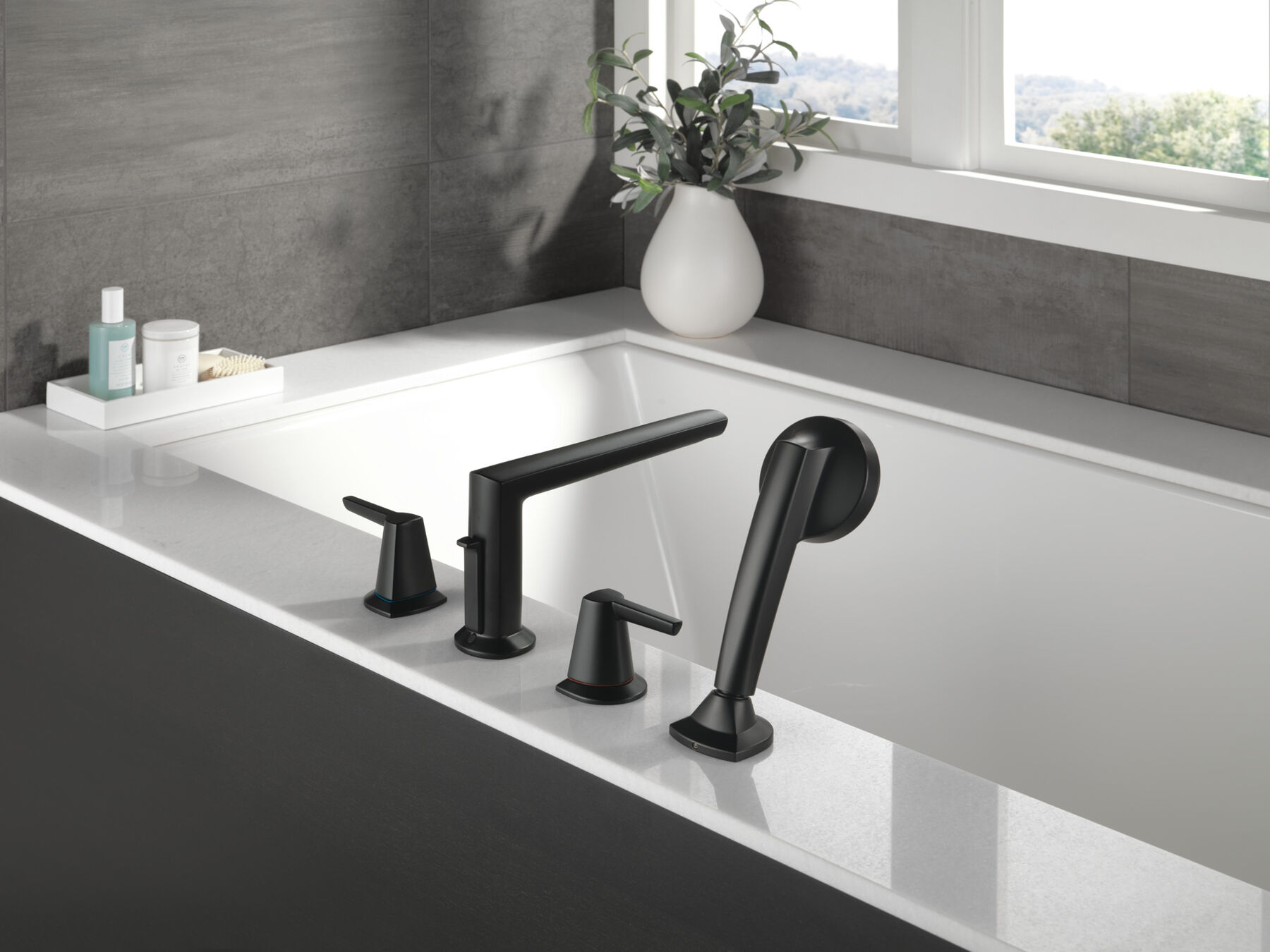 4-Hole Roman Tub Trim with Hand Shower