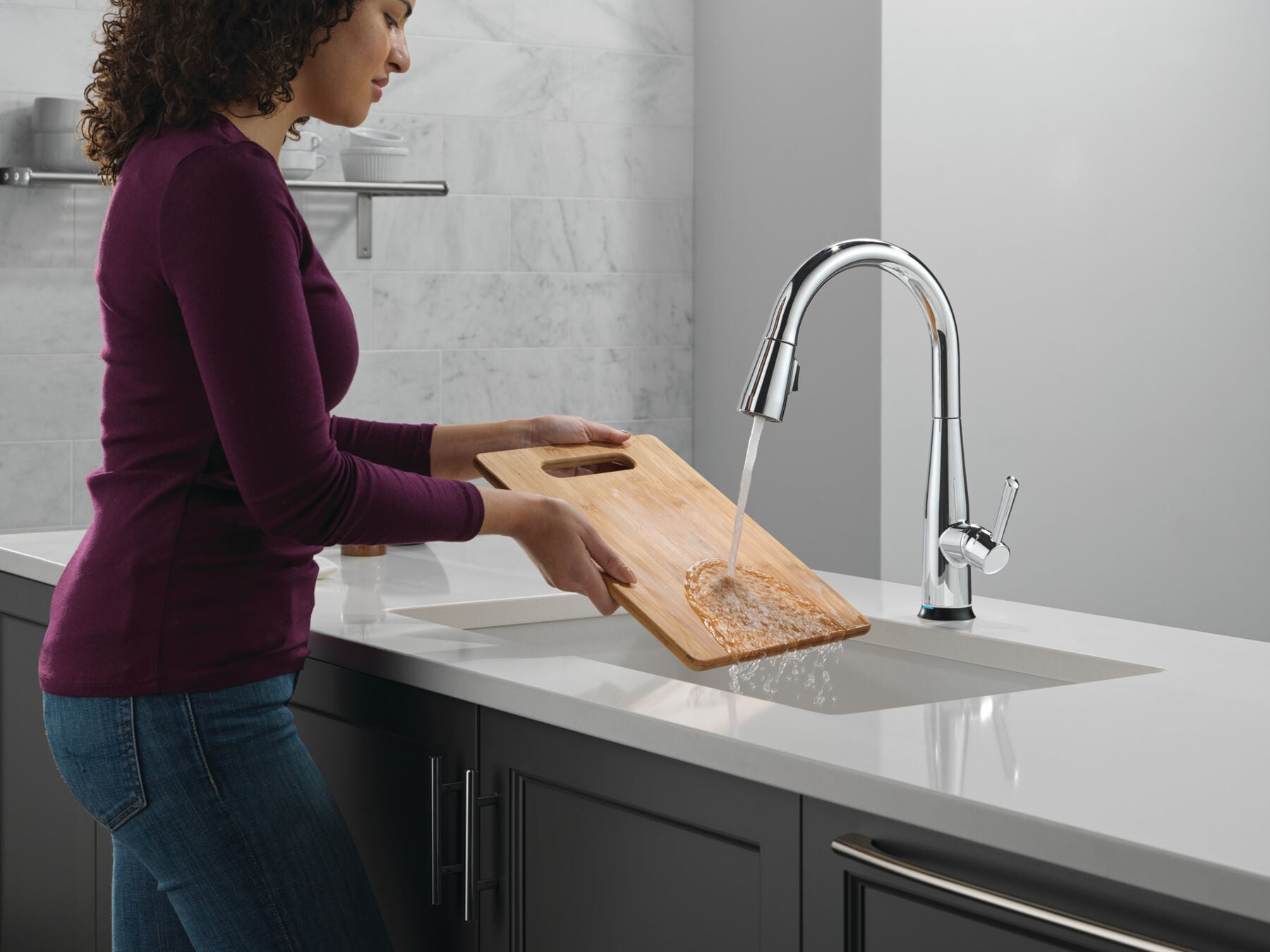 Touch<sub>2</sub>O&reg; Technology Kitchen Faucet with Touchless Technology