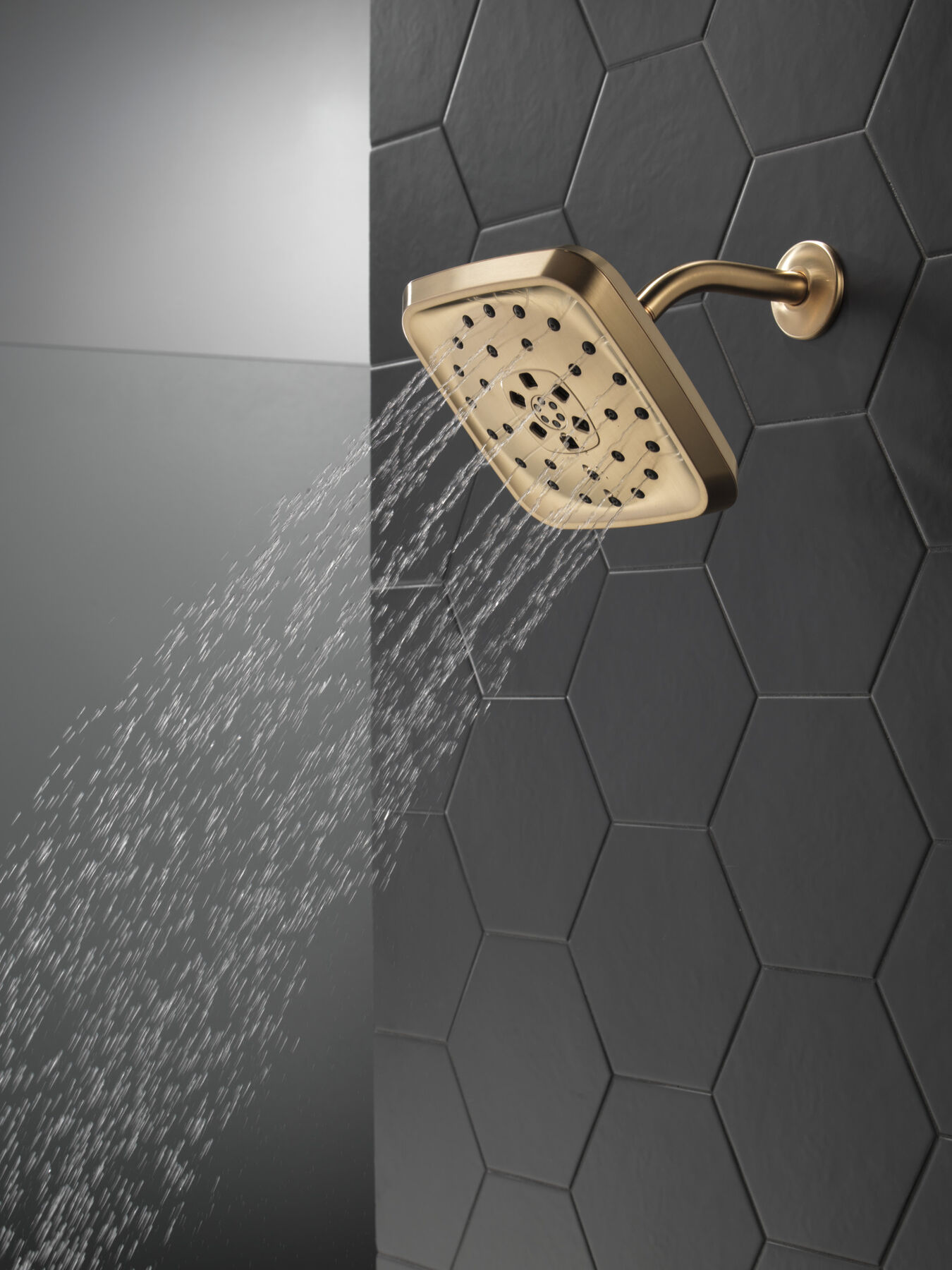 H2Okinetic&reg; 4-Setting Shower Head with Ultrasoak&reg;