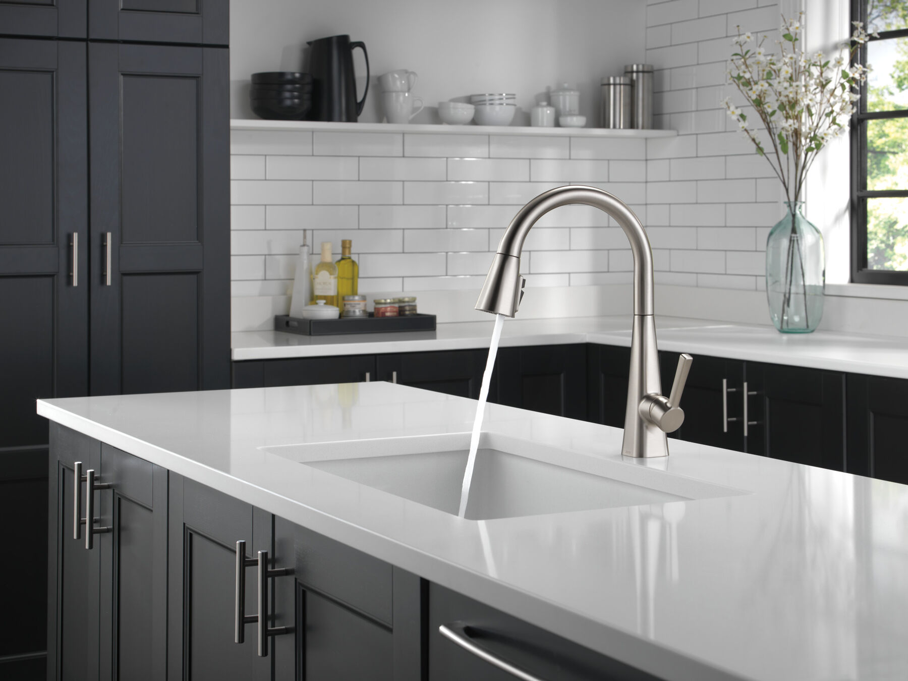 Pull-Down Kitchen Faucet (Recertified)