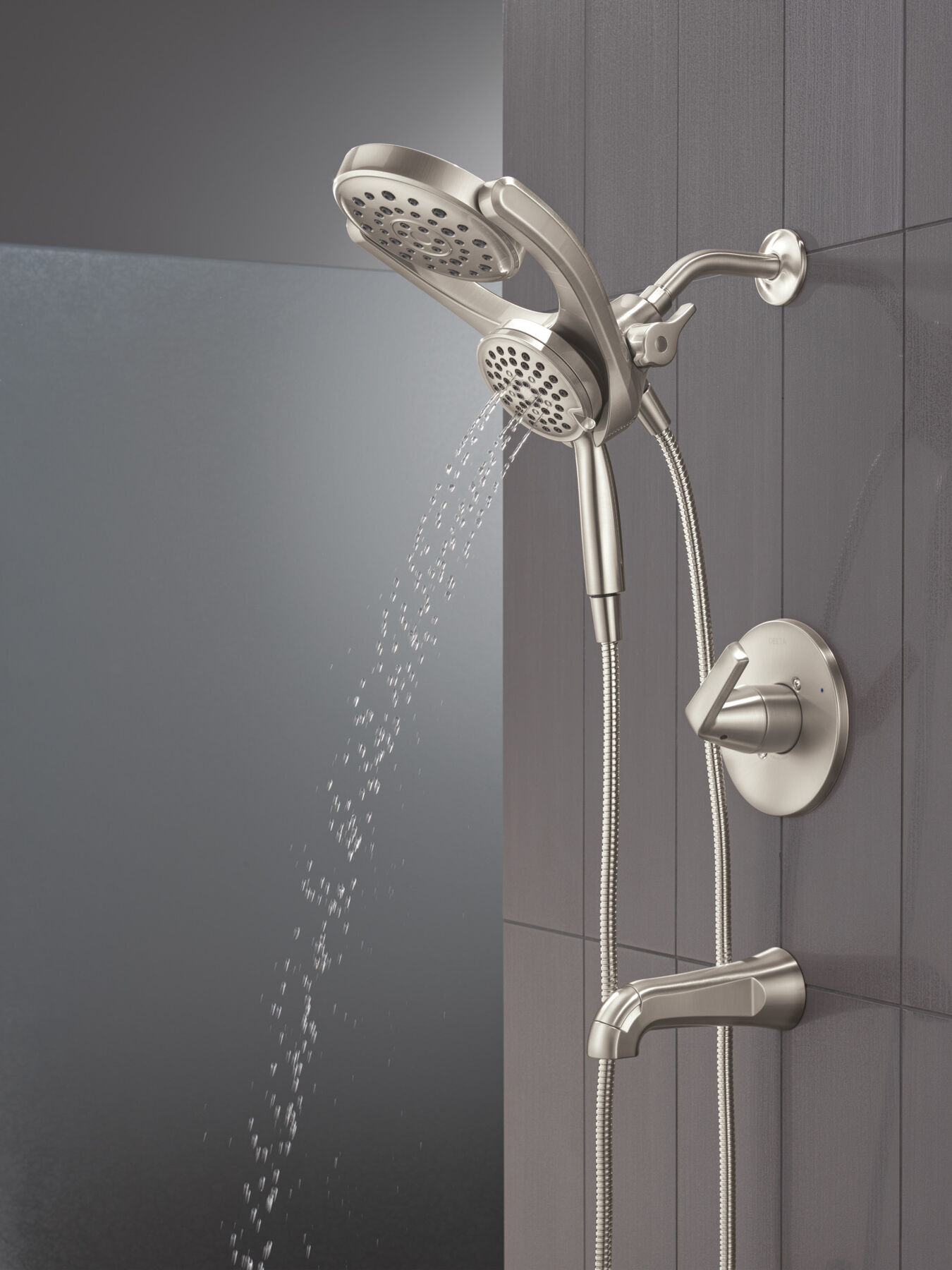 HydroRain&reg; 14 Series Tub and Shower