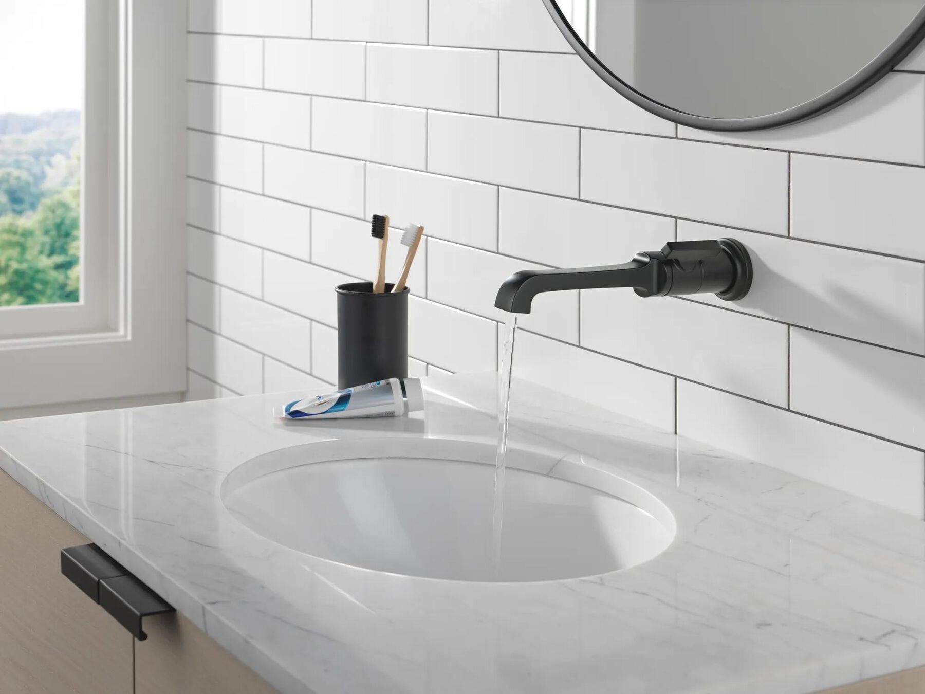 Single Handle Wall Mount Bathroom Faucet Trim