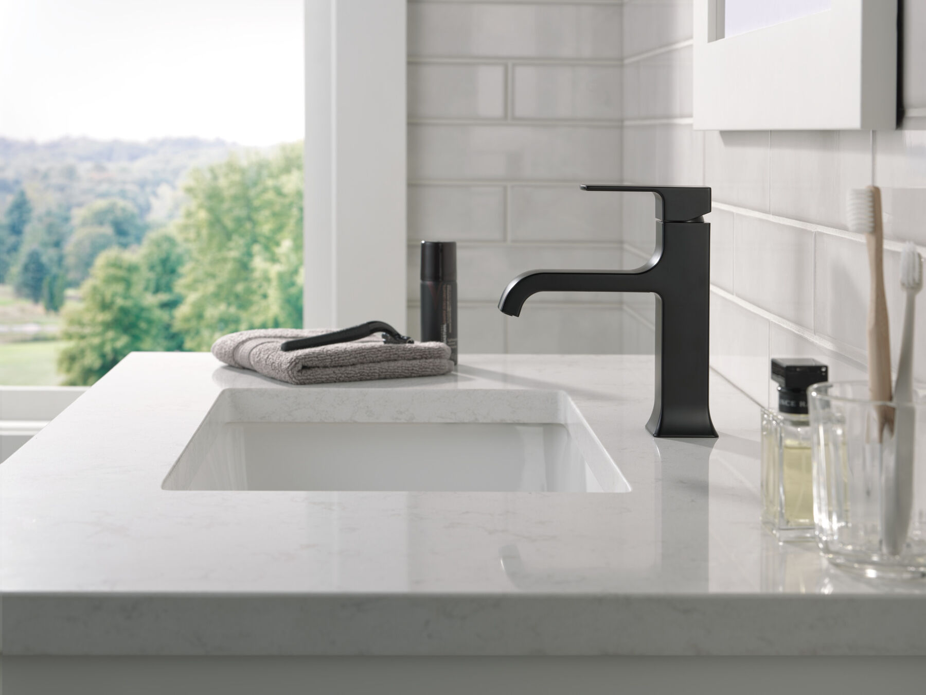 Single Handle Bathroom Faucet