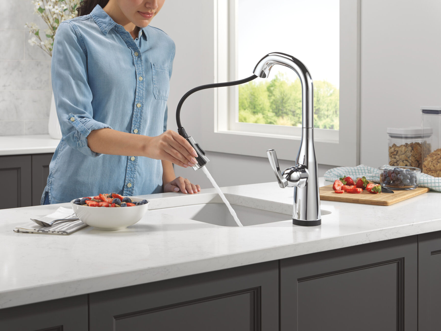 Touch2O&reg; Bar / Prep Faucet with Touchless Technology
