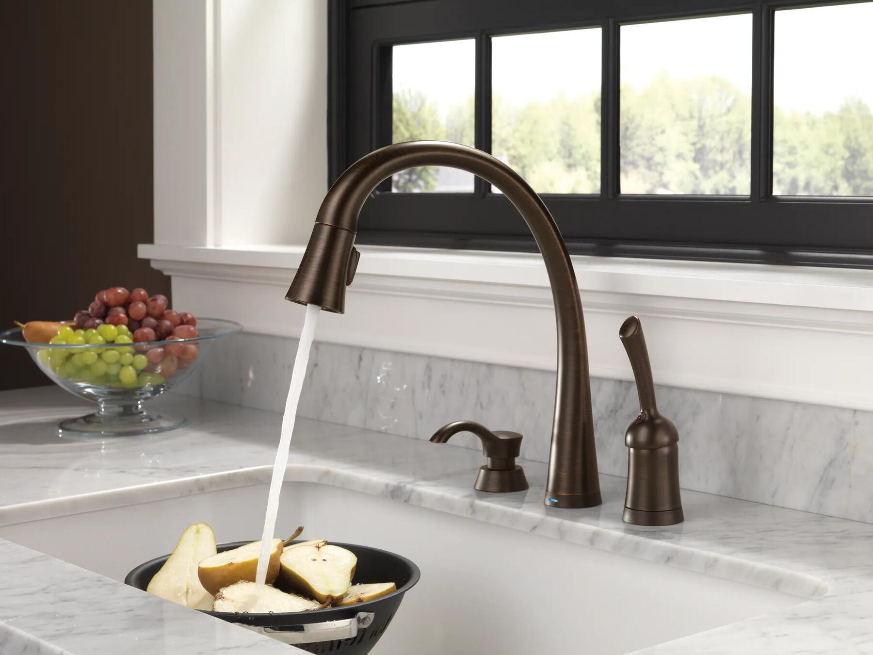 Single Handle Pull-Down Kitchen Faucet with Touch2O&reg; Technology and Soap Dispenser
