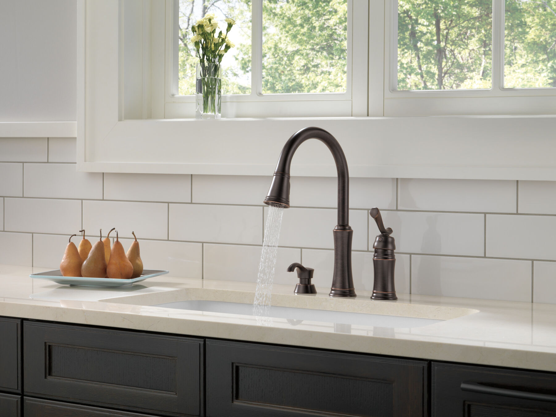 Pull-Down Kitchen Faucet with Soap Dispenser (Recertified)